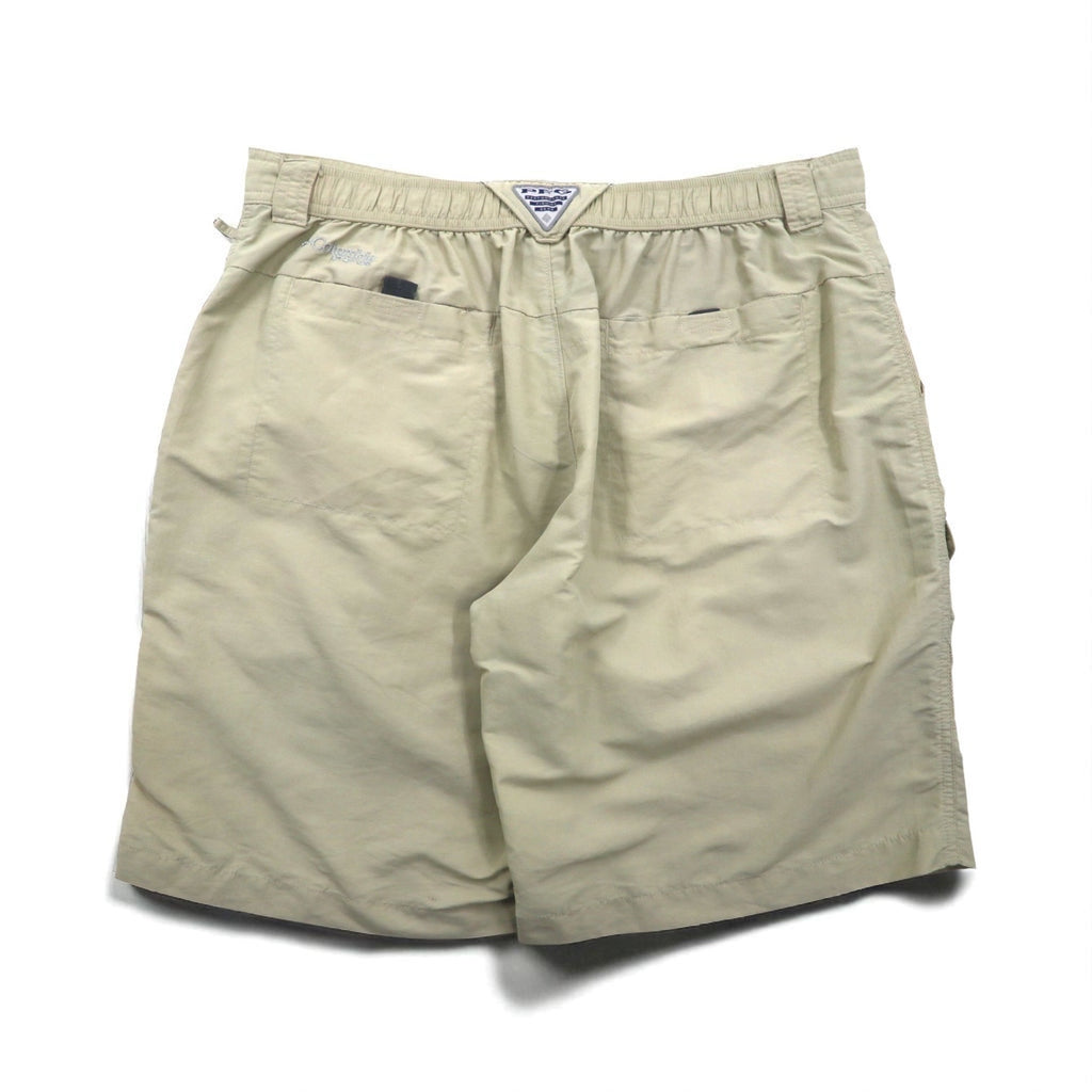 Columbia PFG Permit II Omni-Shade Fishing Cargo Shorts, Size L, Beige, Wick Fishing Cargo FM4555