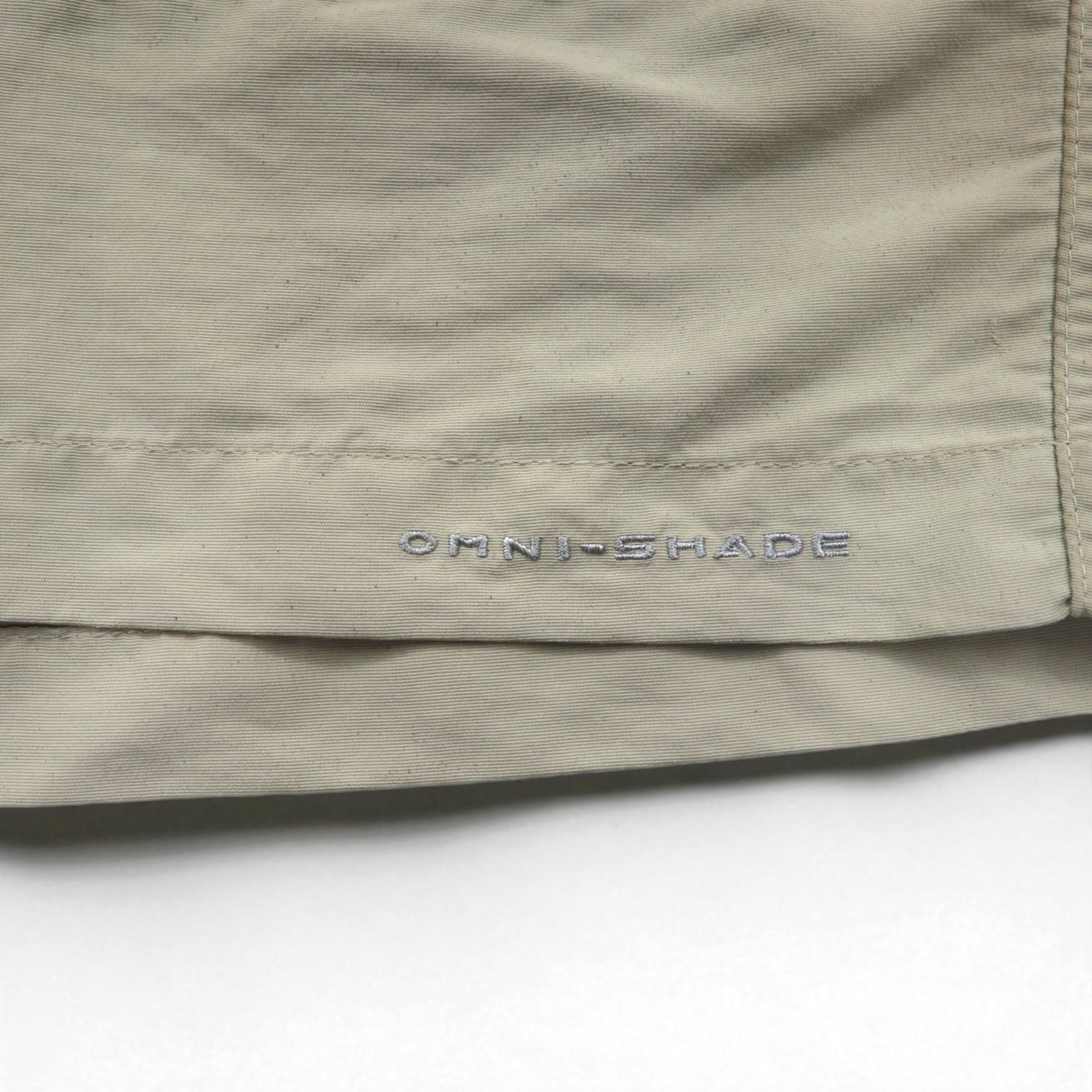 Columbia PFG Permit II Omni-Shade Fishing Cargo Shorts, Size L, Beige, Wick Fishing Cargo FM4555