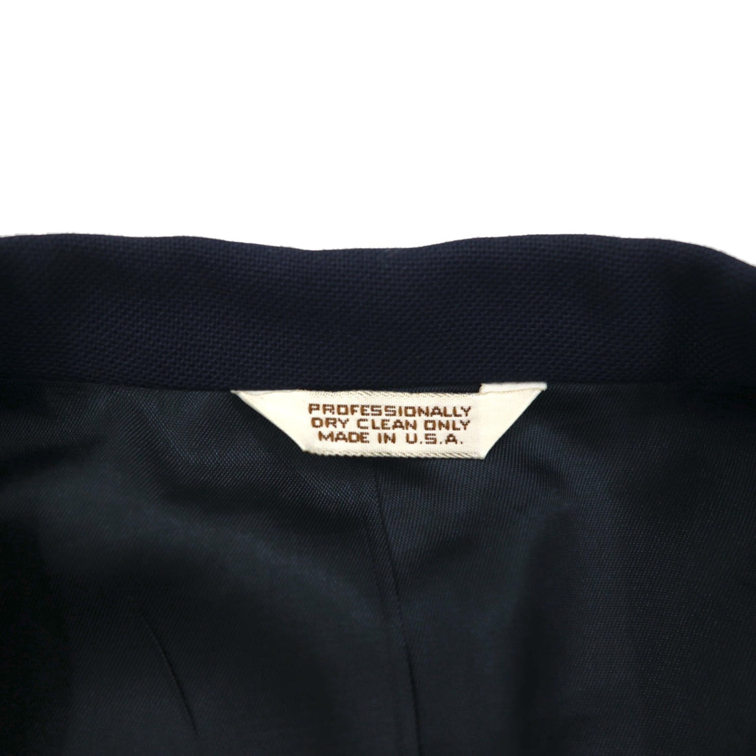 Vintage 90s USA Made Blazer MIKAEL YORK COLLECTION. 90s USA Made 2B Tailored Jacket Blazer, Navy Gabardine, Gold Buttons, Size XL.