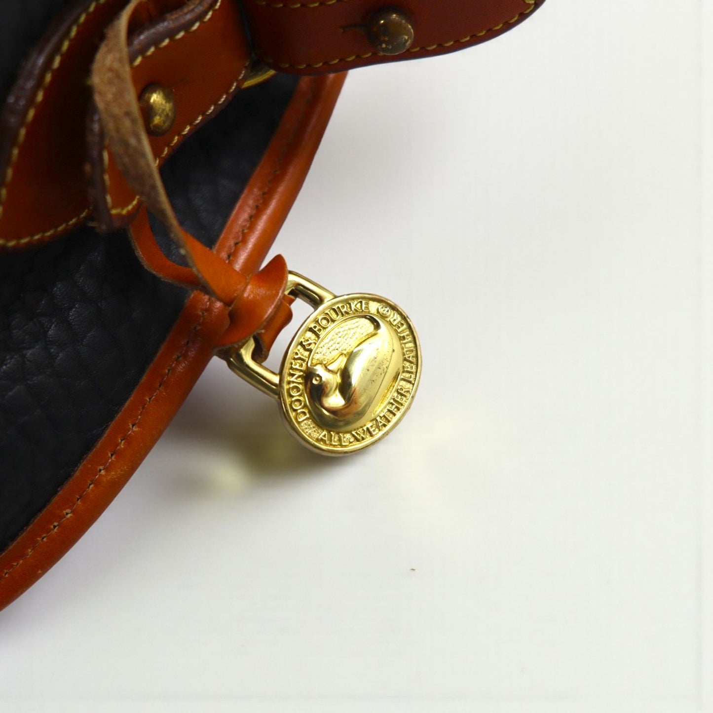 DOONEY &amp; BOURKE USA-MADE NAVIGATED ALL WEATHER GRAINED LEATHER SHOULDER BAG