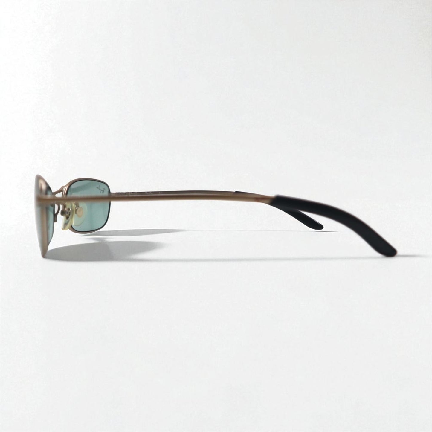 Ray-Ban レクタングル サングラス メタルフレーム ゴールド RB3210 026/82 55-18-130