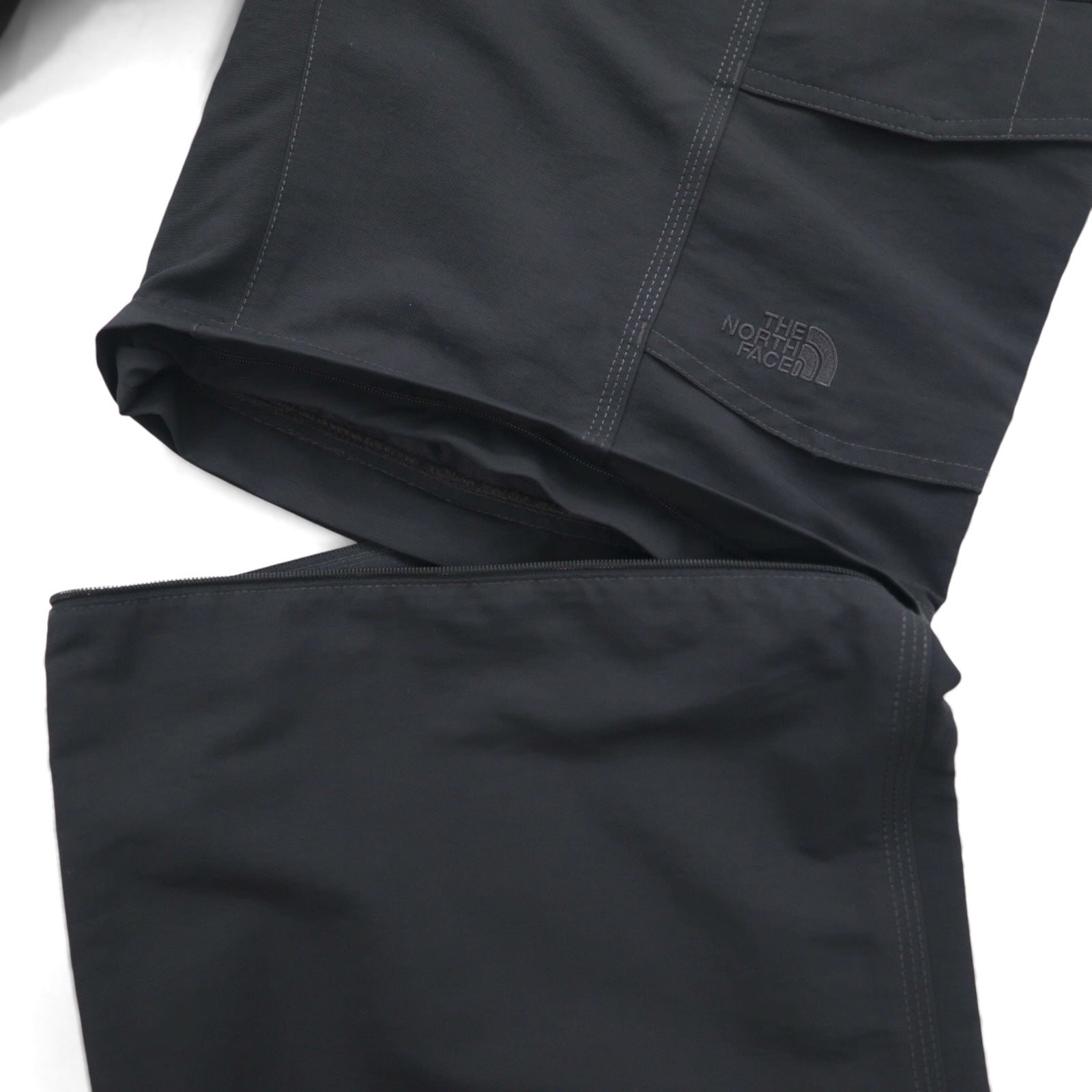 THE NORTH FACE Convertible 2-Way Wide Cargo Pants, Size M, Gray Nylon, US Standard, Paramount Peak II, A4J0