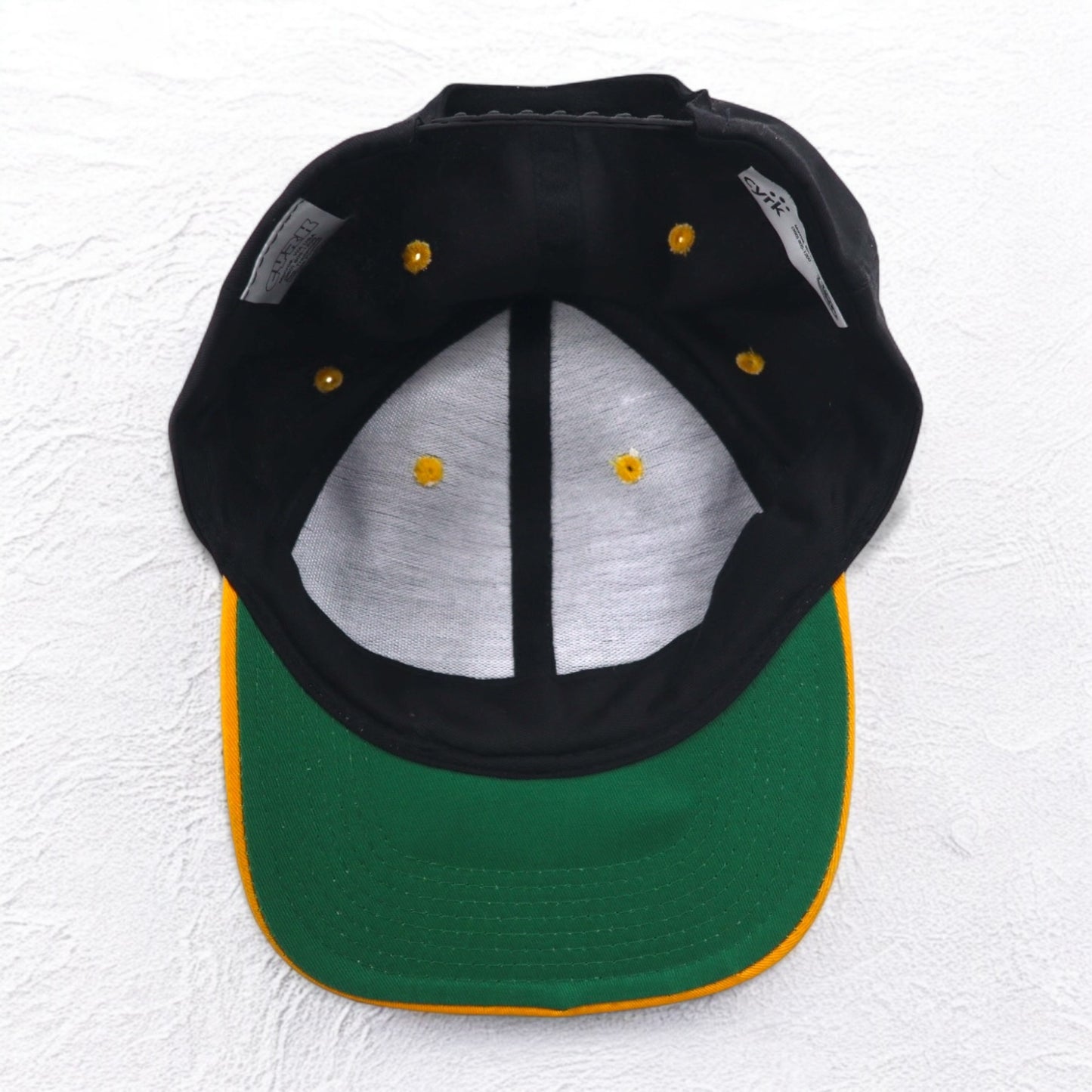 CAT アメリカ企業 スナップバック バイカラー ベースボールキャップ FREE ブラック イエロー CYRK