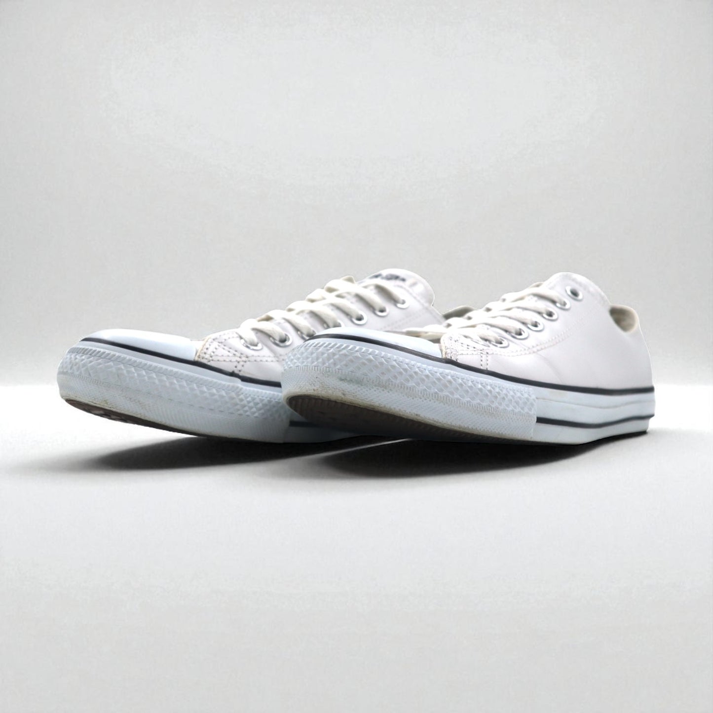 CONVERSE Leather All Star Ox Sneakers, Size 27.5cm, White, 1B905