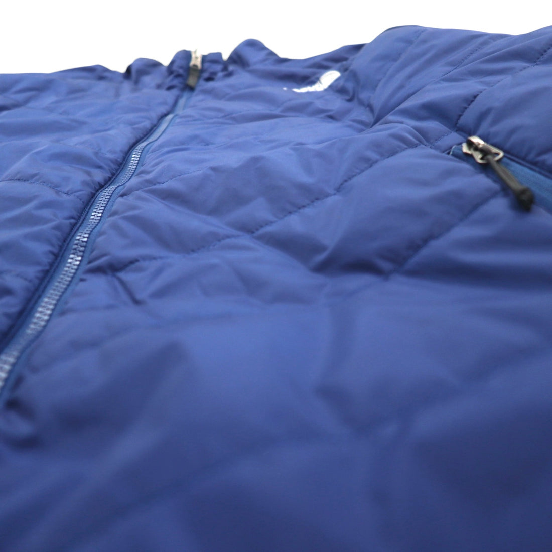 THE NORTH FACE Insulated Jacket, XL, Navy, Nylon, US Standard, AHVD