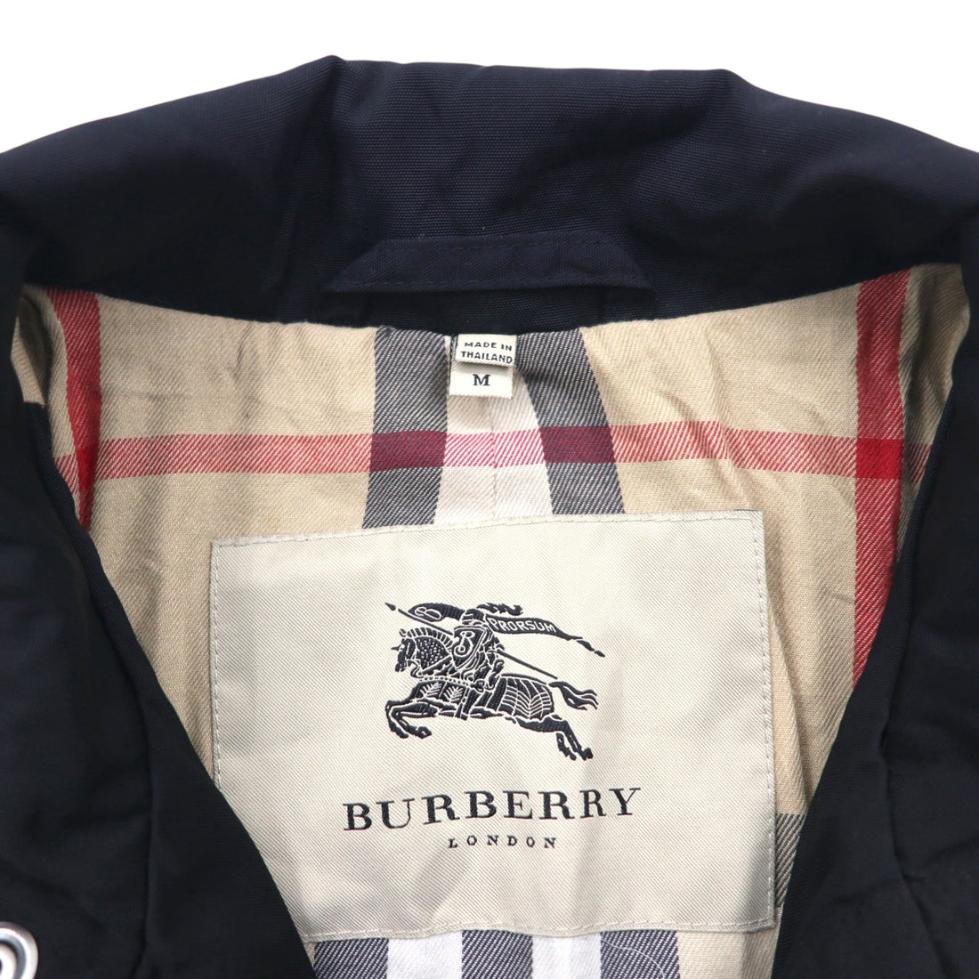 BURBERRY Military M-65 Field Jacket, Size M, Multi-Purpose Utility Pockets, Current Tag, Nova Check Lining, Chin Strap, THTHAGAR503NON