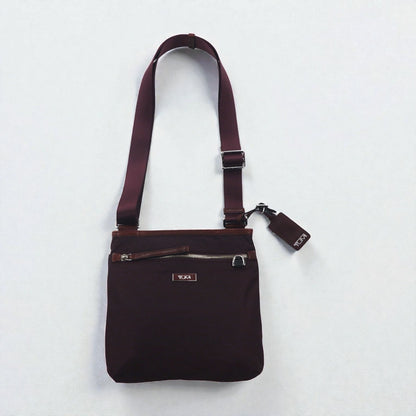 TUMI クロスボディ ショルダーバッグ パープル ナイロン