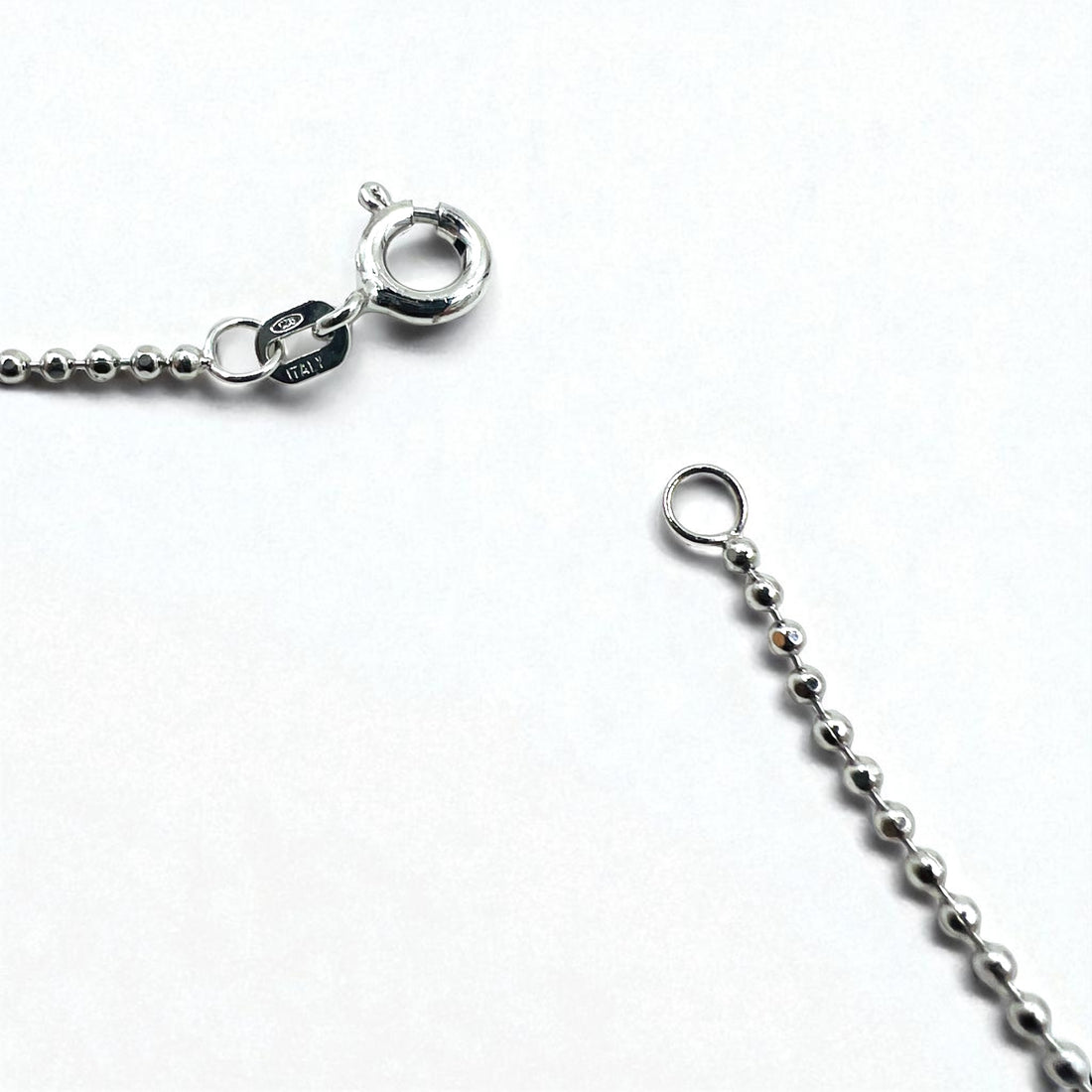 Cartier 2C ロゴ チャーム ネックレス ペンダント ボールチェーン 925 イタリア製