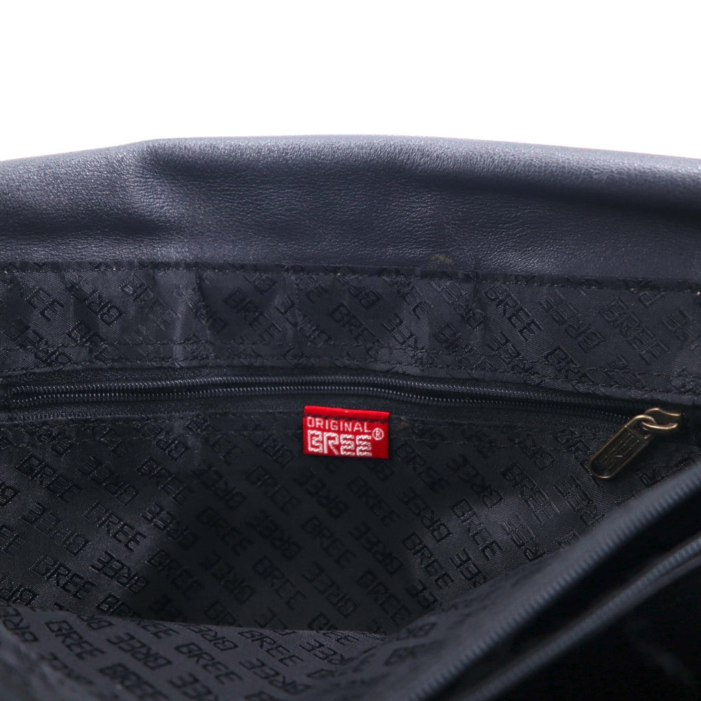 BREE クロスショルダーバッグ ネイビー スムースレザー フラップ