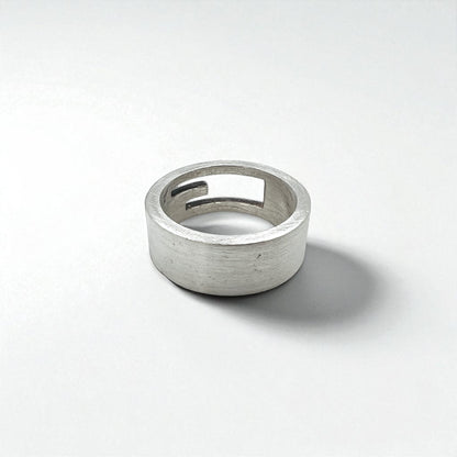 GUCCI ブランデッド カットアウト G リング 指輪 シルバー Ag925 イタリア製