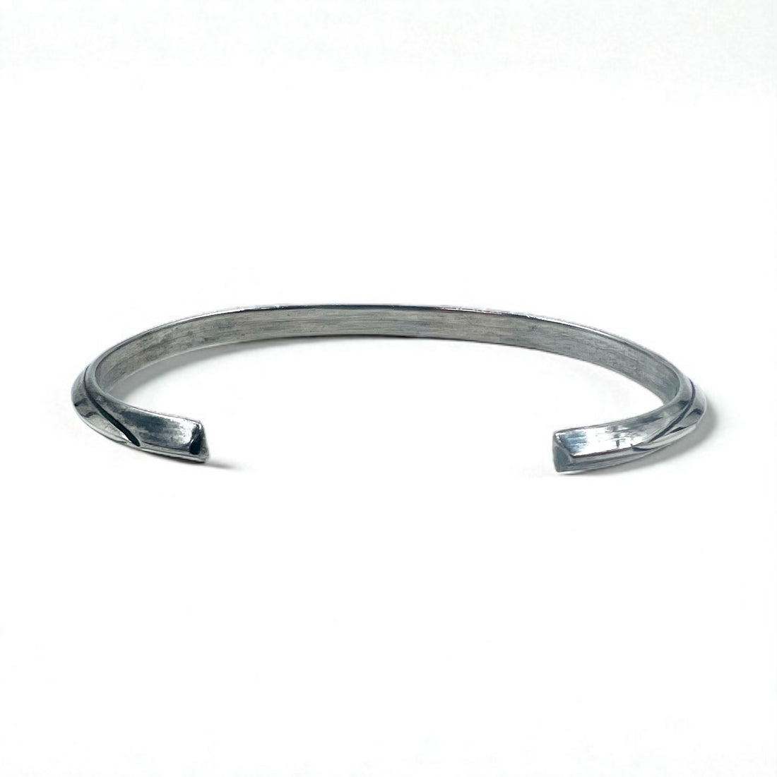 Navajo Elaine Tahe Sterling Cuff Bracelet, Indian Jewelry, Silver Bangle