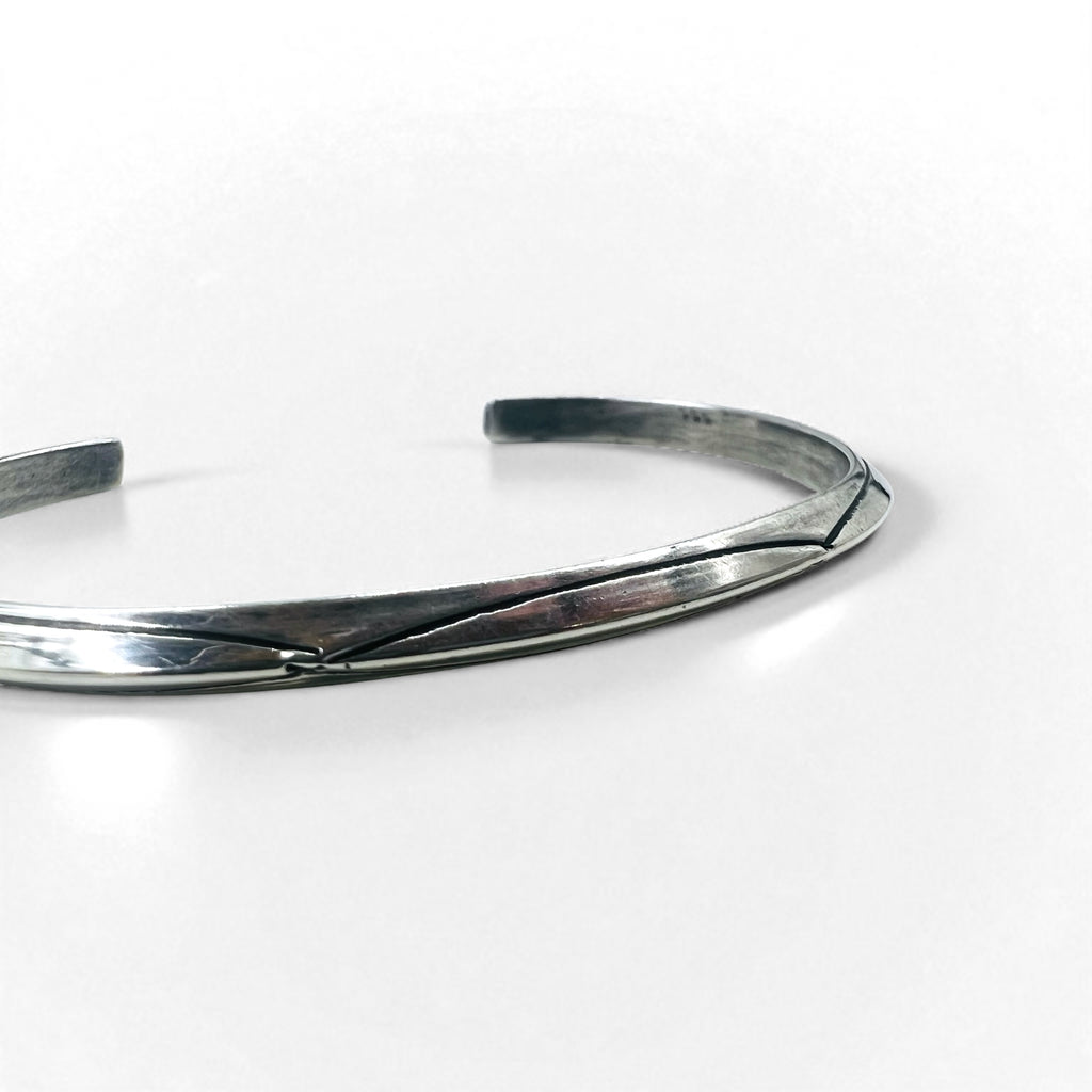 Navajo Elaine Tahe Sterling Cuff Bracelet, Indian Jewelry, Silver Bangle