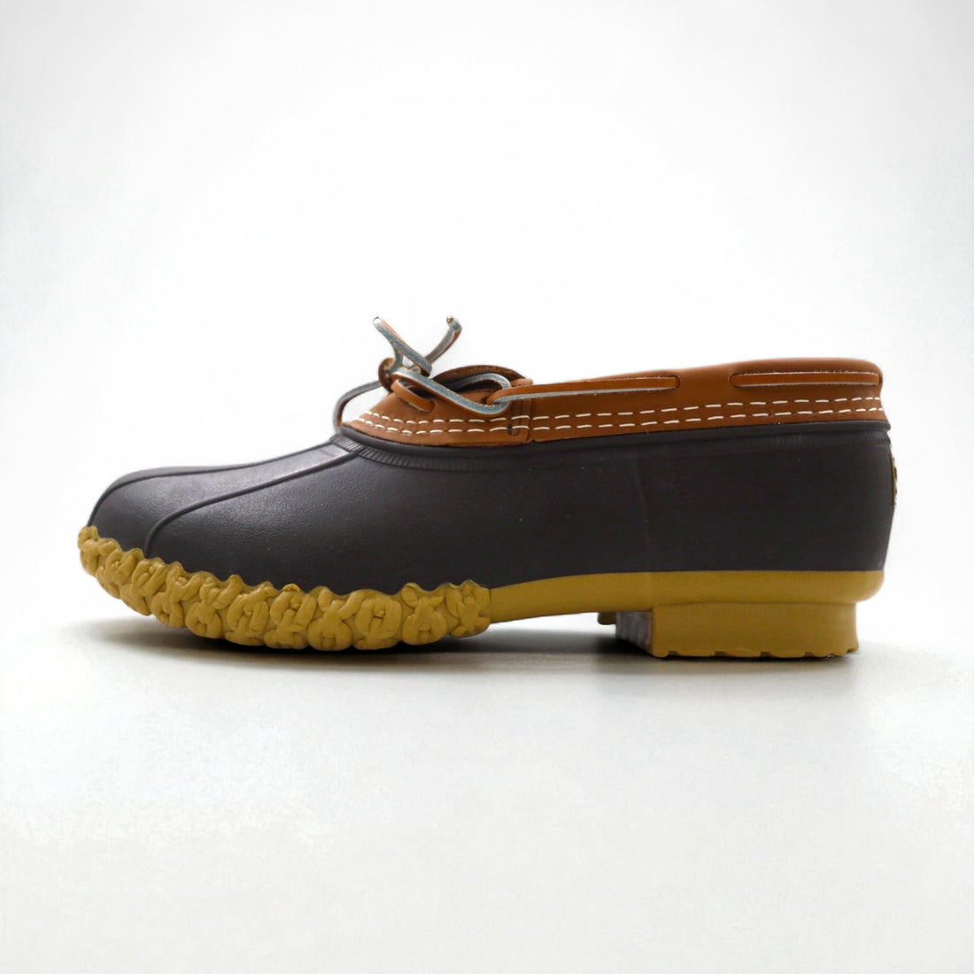 LLBean Bean Boots, a rubber moccasin made in the USA, size 27cm, leather, rubber, and gum sole, 175067, unused.