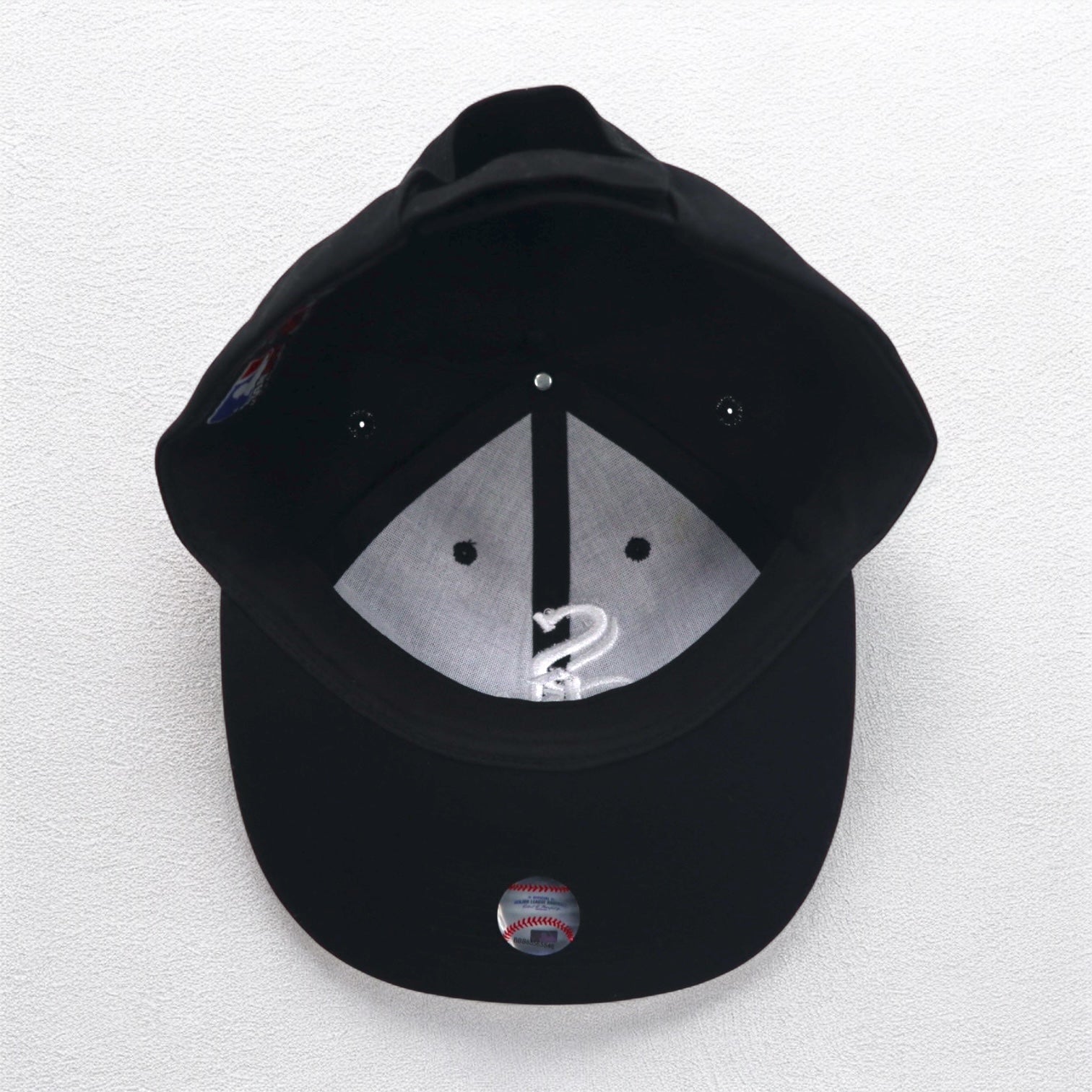 MLB White Sox Baseball Cap FREE Velcro Black OC SPORTS Chicago White Sox
