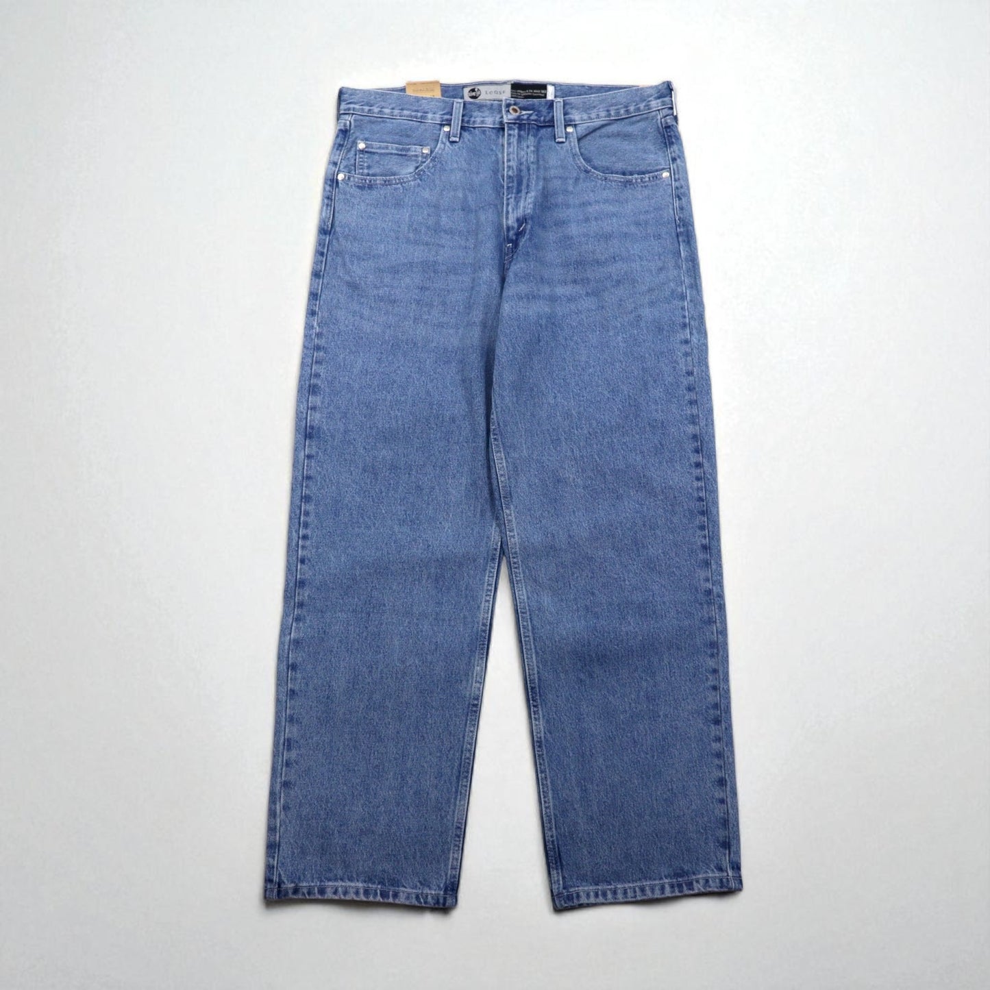 Levi's Silver Tab loose-fit baggy tapered denim pants, size XL, indigo and blue, A3421-0001, unused.