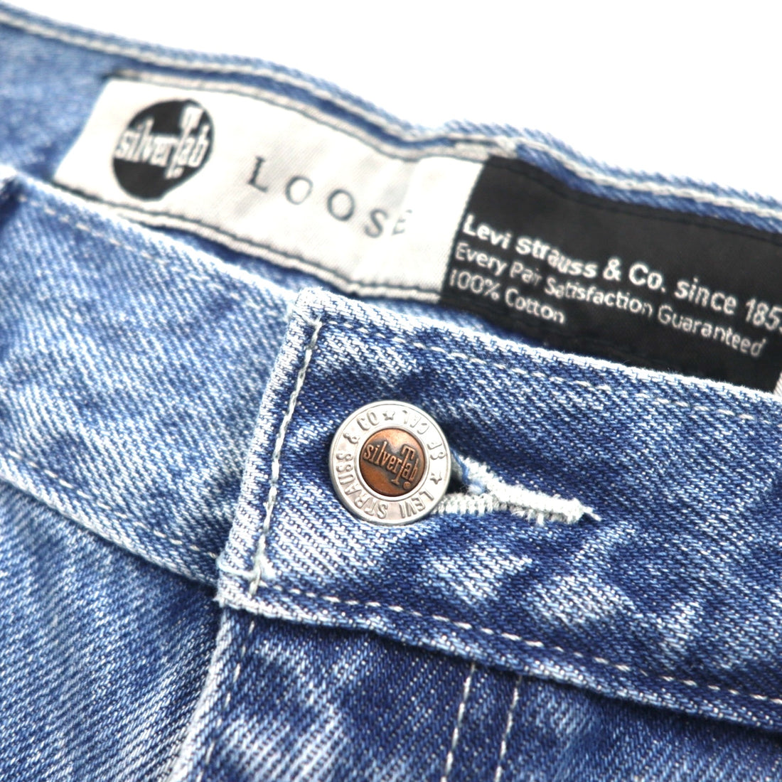 Levi's Silver Tab loose-fit baggy tapered denim pants, size XL, indigo and blue, A3421-0001, unused.