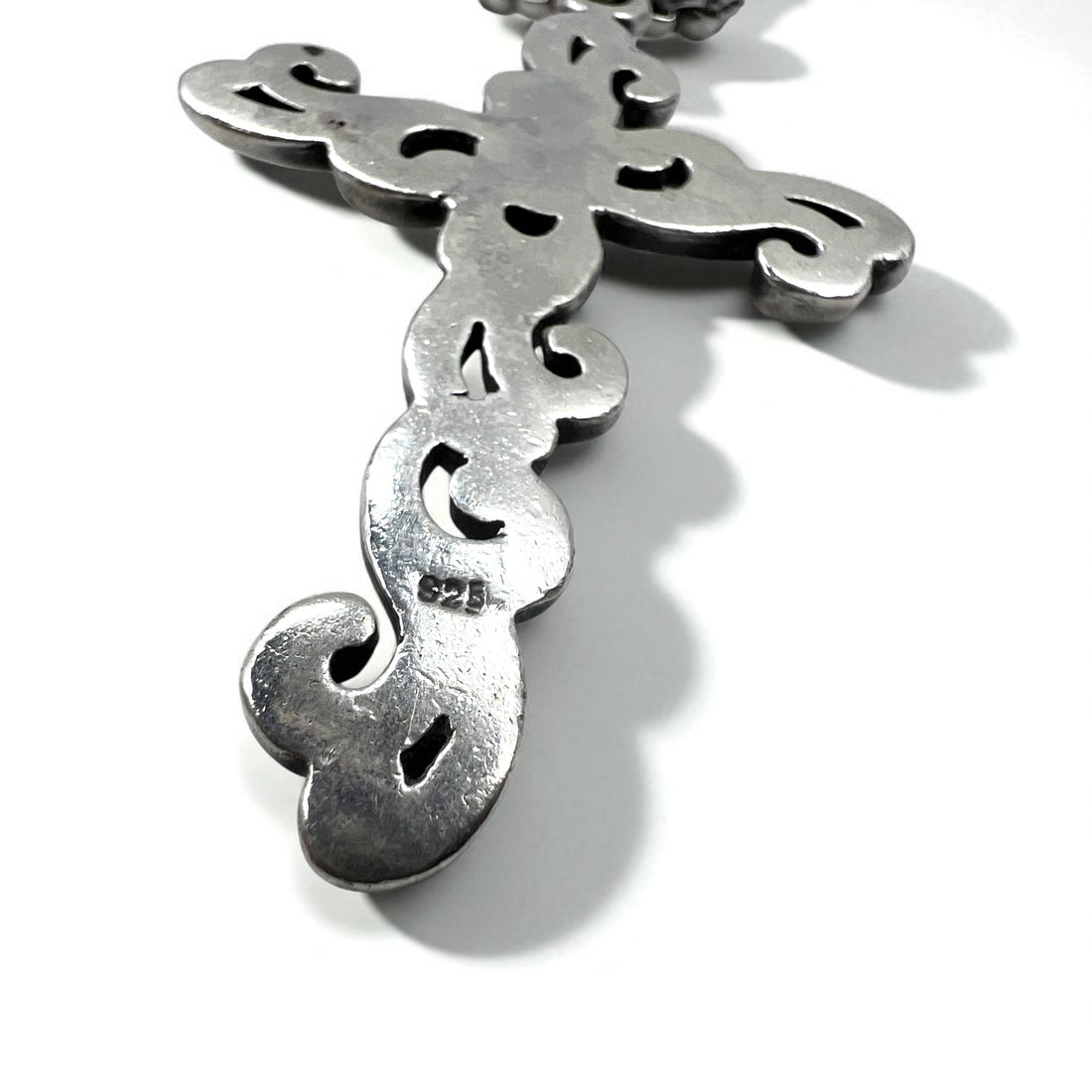 Vintage Silver Cross Necklace ヴィンテージ 浮き唐草彫り クロス 十字架 ネックレス ブラックオニキス シルバー 925