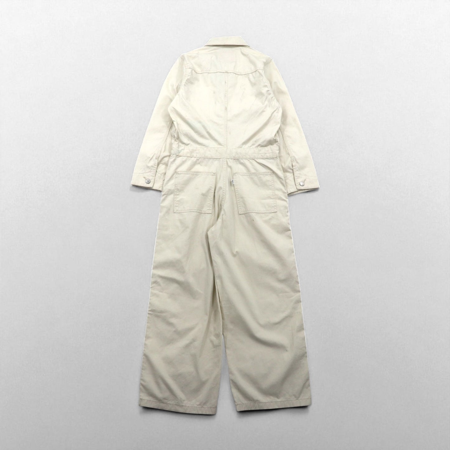 Levi's Iconic jumpsuit in almond milk, size S, beige, A5930-0003, unused.
