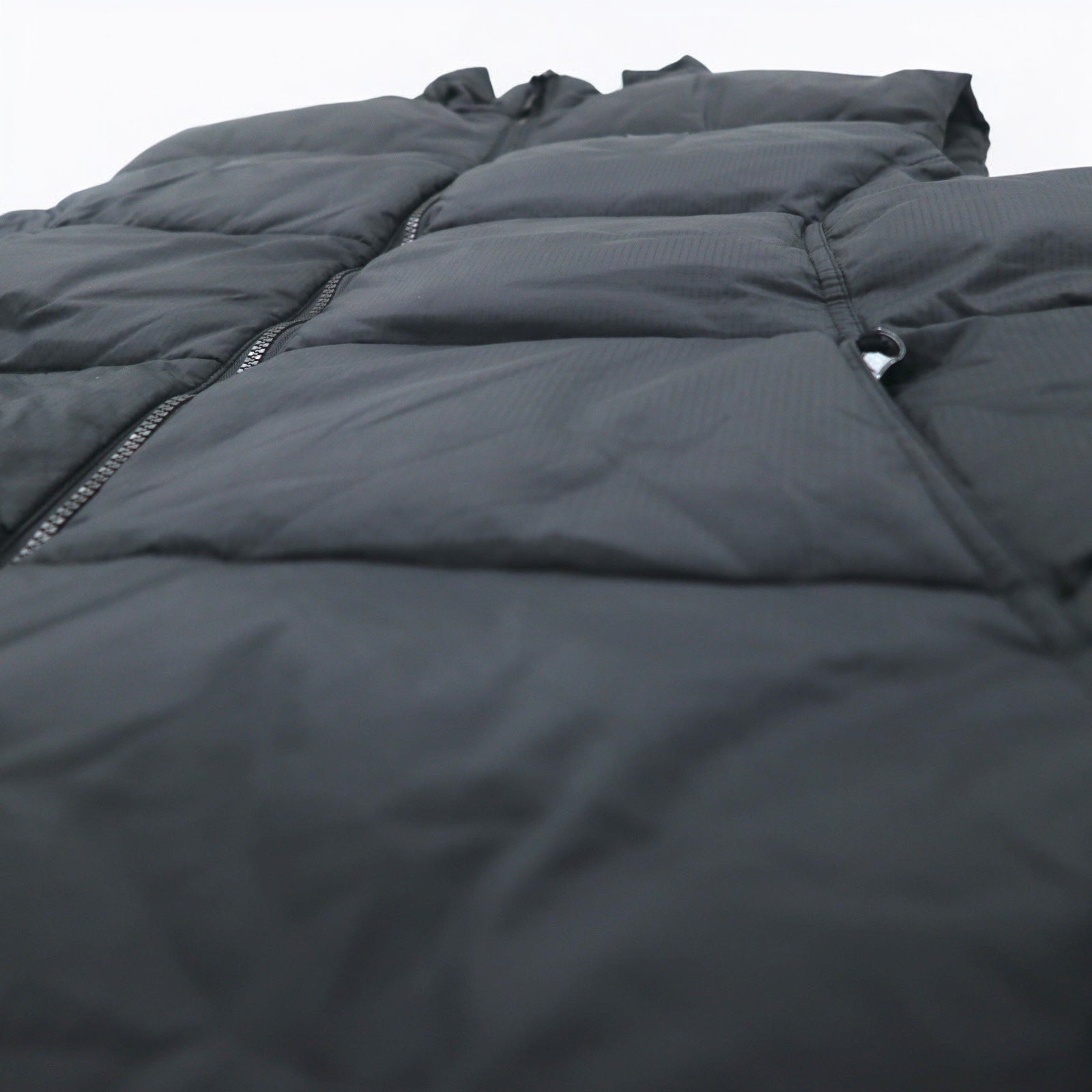 STARTER Down Vest L Black Nylon One Point Logo Drawstring