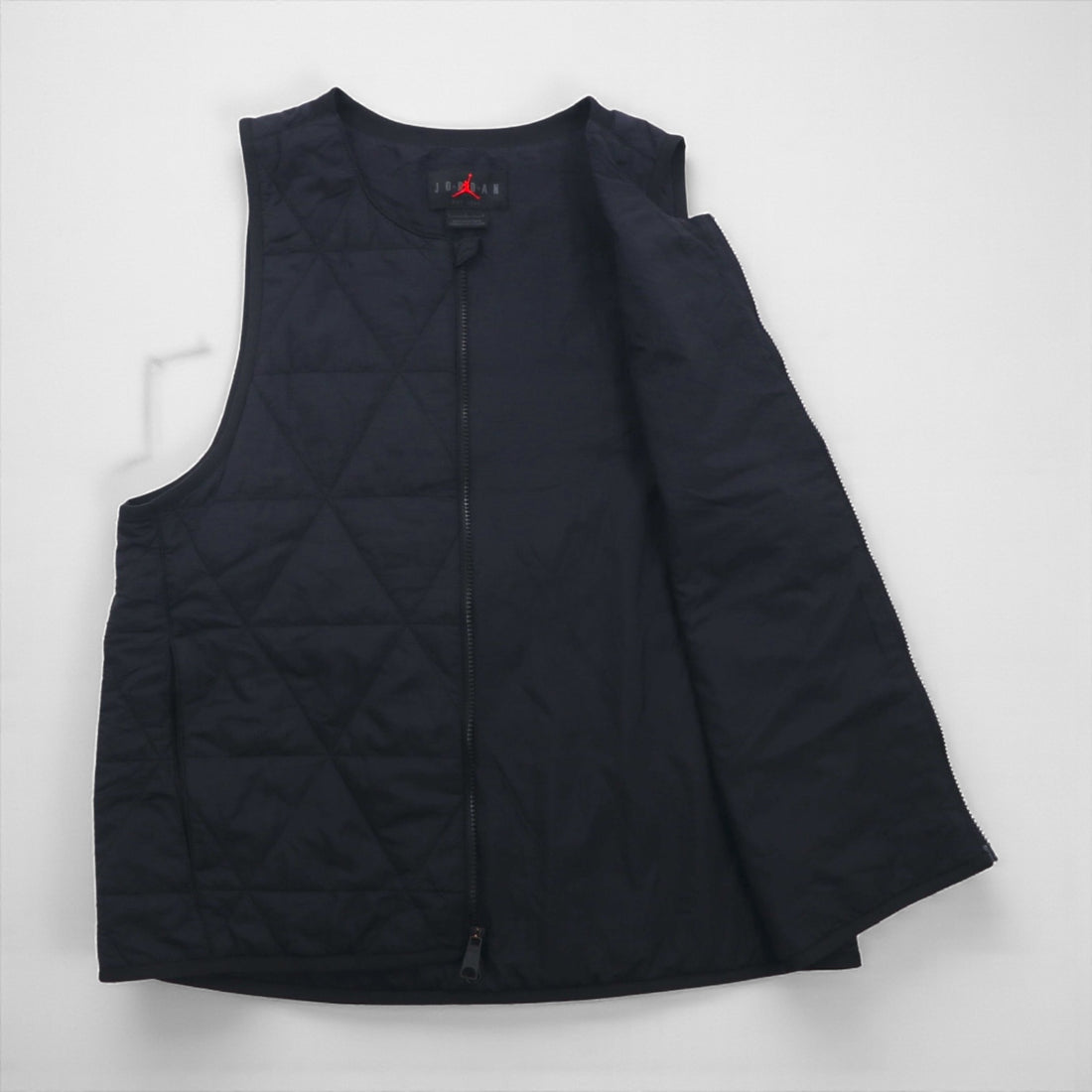 JORDAN BRAND ( NIKE ) キルティング ベスト L ブラック 中綿 ジップアップ AIR JORDAN SPORT GOLF VEST FB3265-010