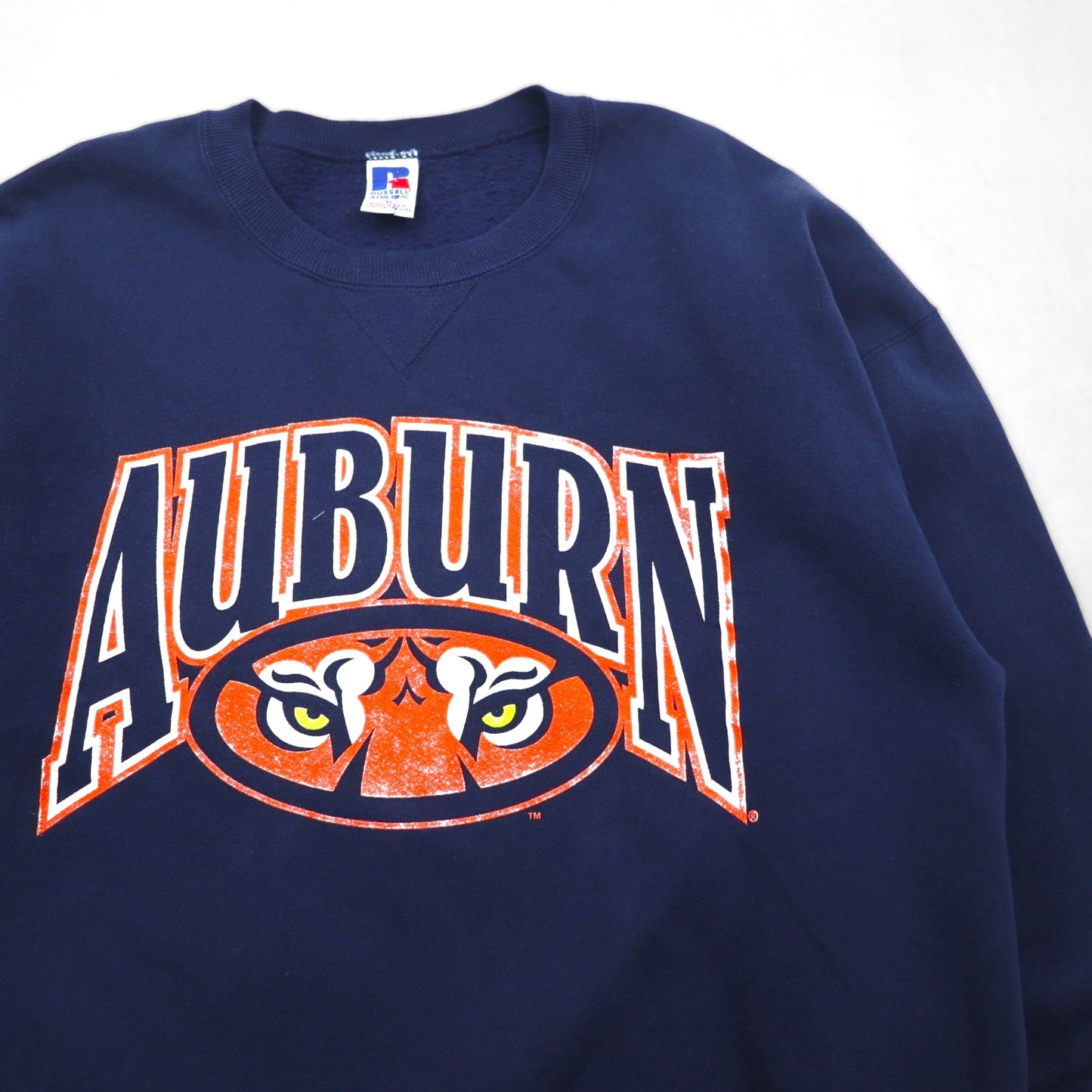 90s USA-made RUSSEL ATHLETIC college print V-neck sweatshirt, size XL, navy, fleece-lined, AUBURNS TIGERS arch logo.