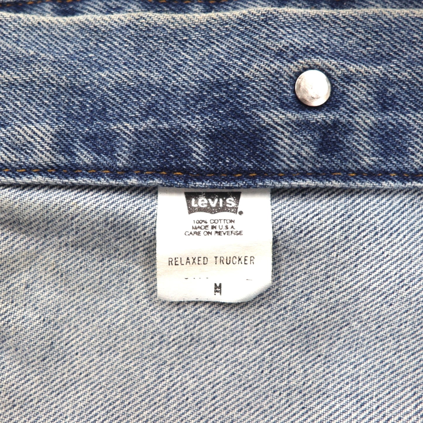 Levi's USA-Made Relaxed Trucker Denim Trucker Jacket, Size L, Indigo and Blue, 70507-0389