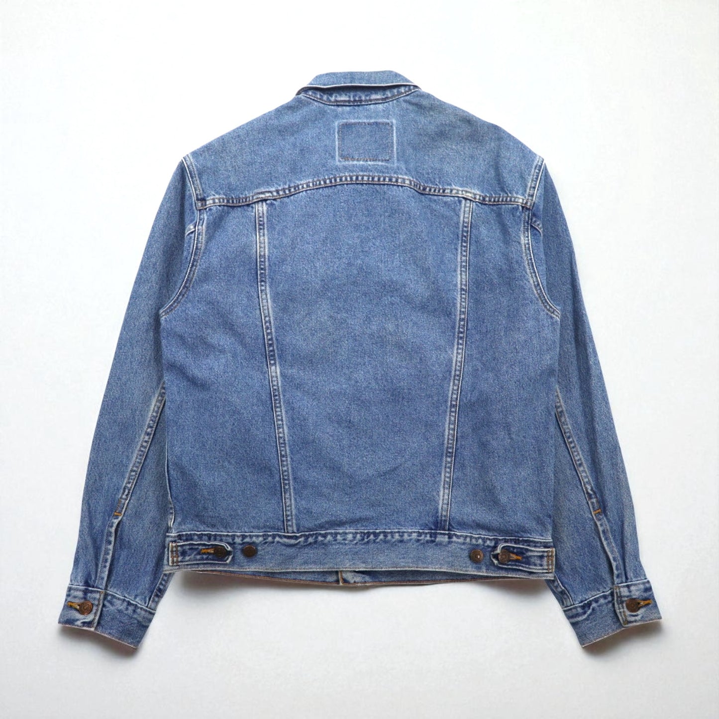 Levi's USA-Made Relaxed Trucker Denim Trucker Jacket, Size L, Indigo and Blue, 70507-0389