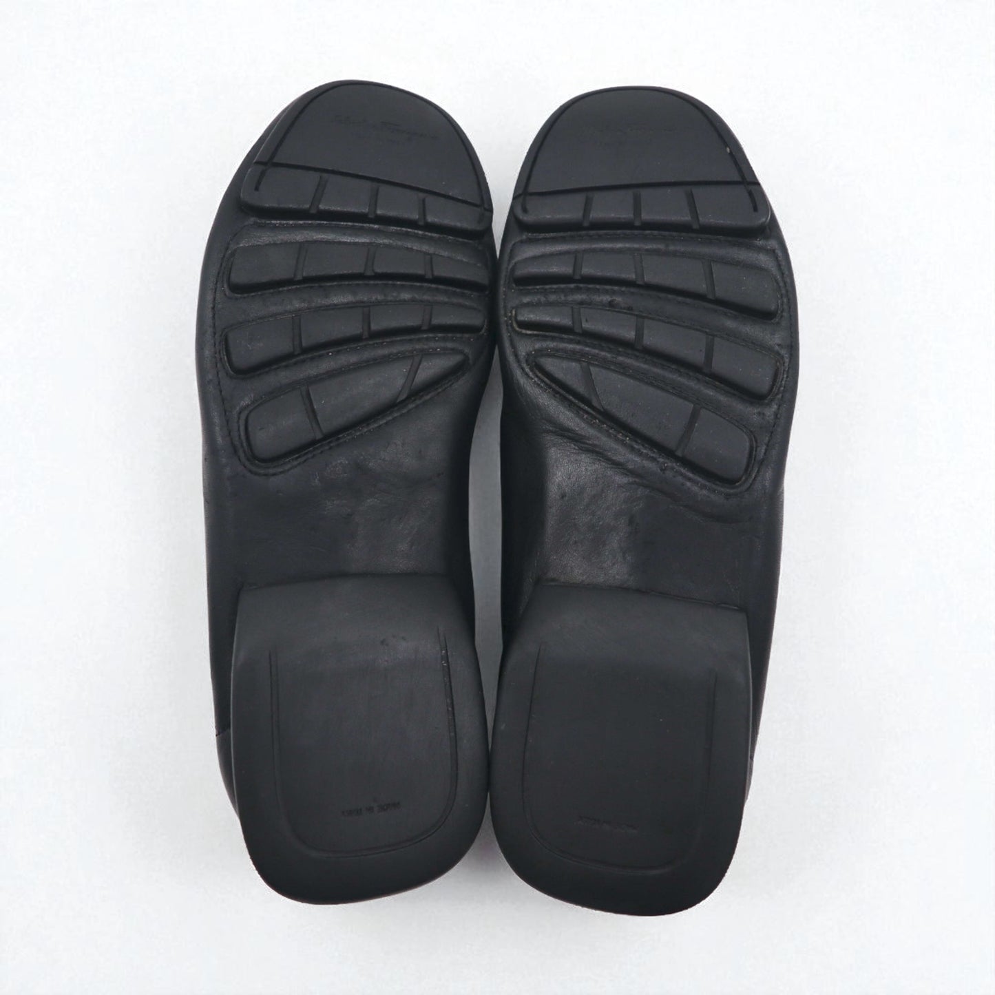 Salvatore Ferragamo ドライビングシューズ ローファー スリッポン 26cm ブラック レザー イタリア製