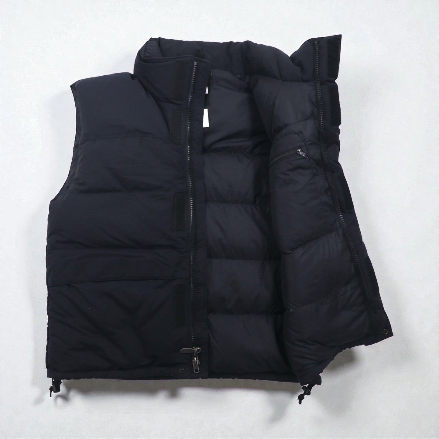 THE NORTH FACE ヌプシ グースダウン ベスト M ブラック ナイロン フード収納 ドローコード