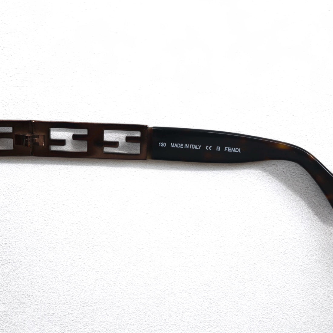 FENDI Vintage Oval Sunglasses 130 Metal Frame Tortoiseshell Zucca FS175 CAFE Made in Italy