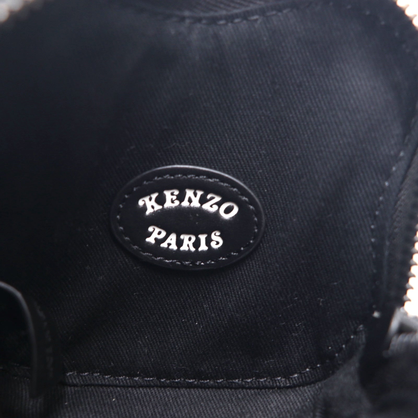 KENZO VERDY MARKET Leather Purse and Coin Case with KENZO Stamp in Black