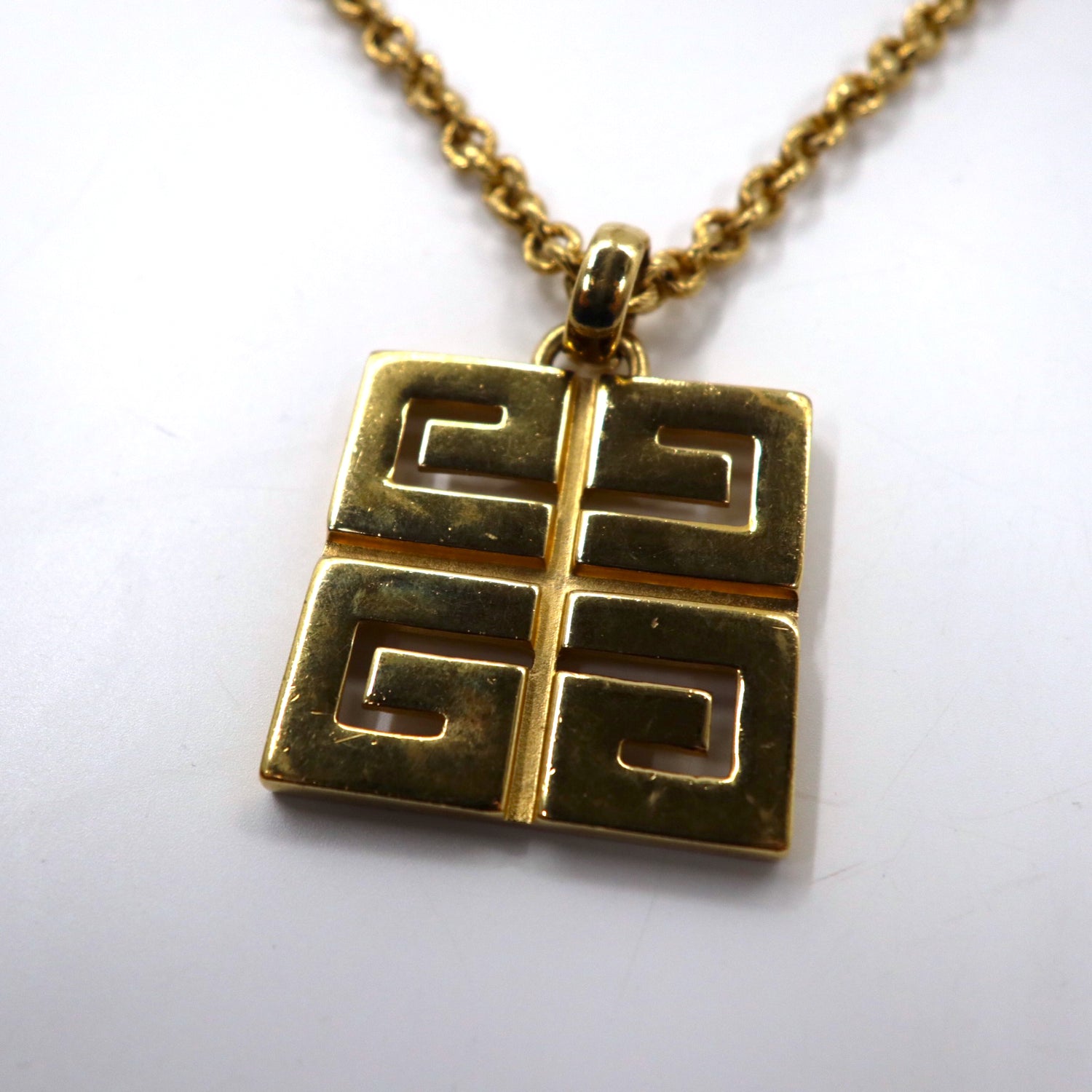 GIVENCHY VINTAGE Necklace Gold Square Logo Augu Chain Vintage 