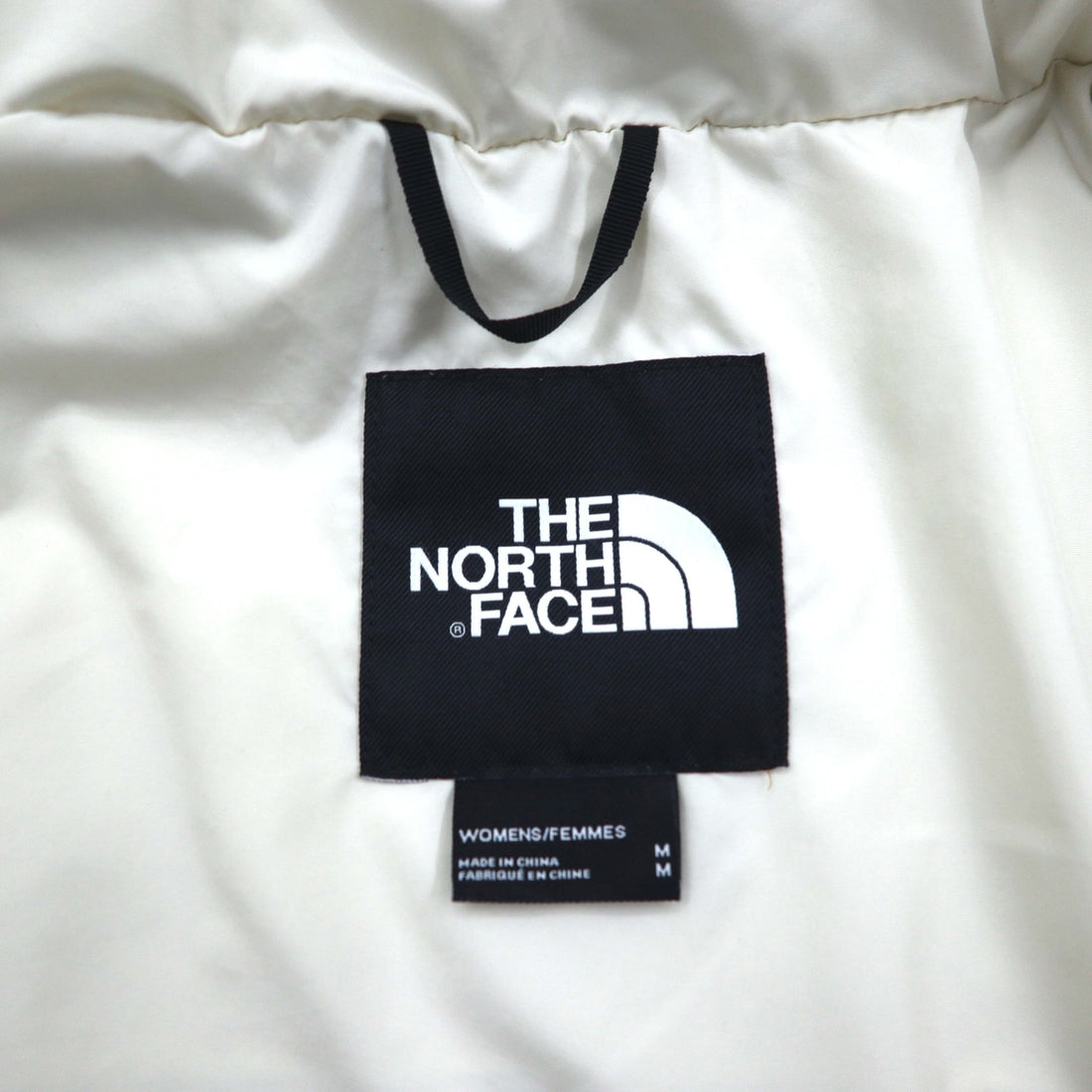 THE NORTH FACE 550 Fill Power Down Jacket, Medium, White, NF0A4R33, with Detachable Fur