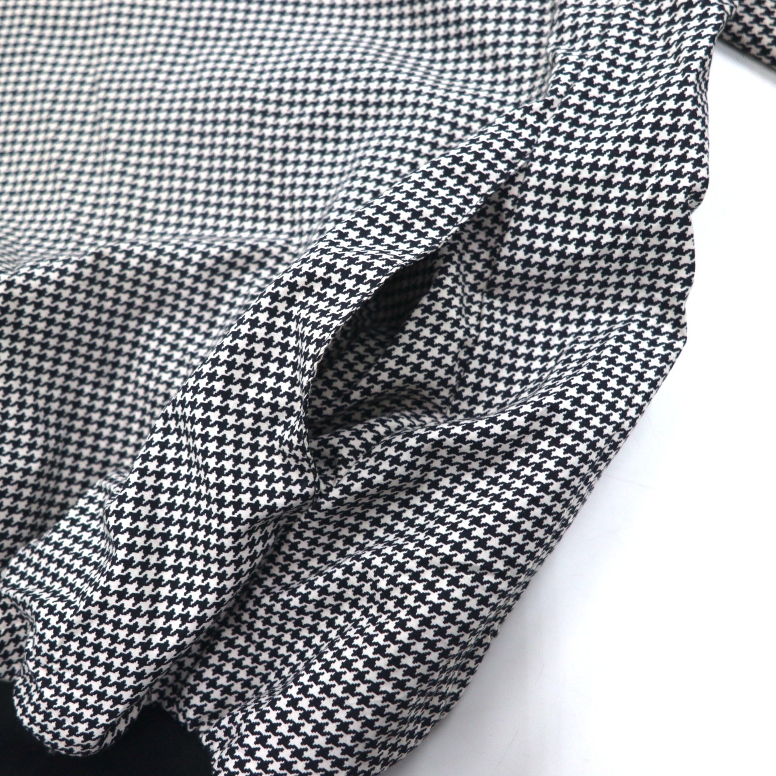 SUNDERLAND of SCOTLAND スコットランド製 ピステ プルオーバー ナイロンジャケット L ホワイト 千鳥格子