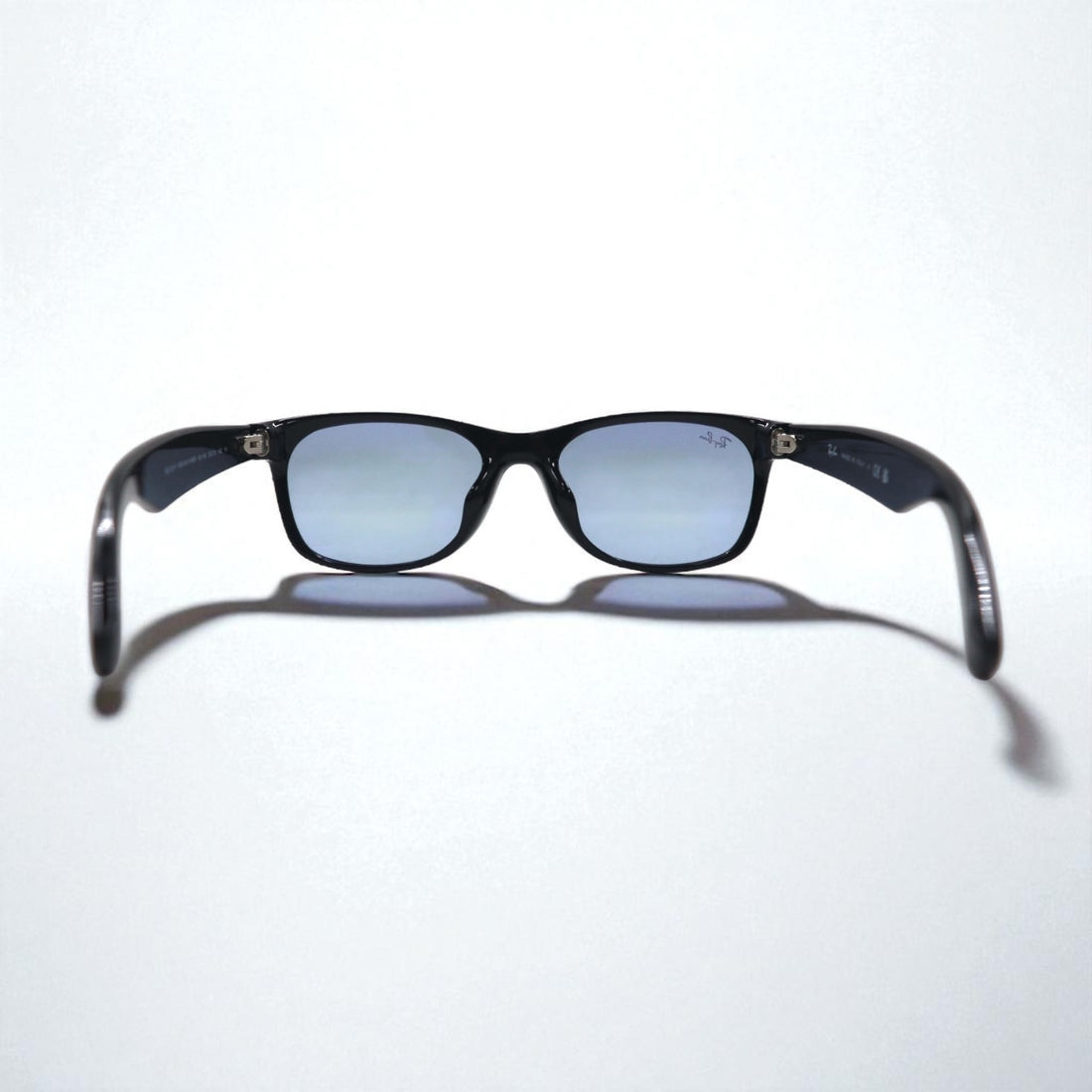 Ray-Ban New Wayfarer Wellington Sunglasses RB2132-F 601/64 55-18 140 1N Made in Italy