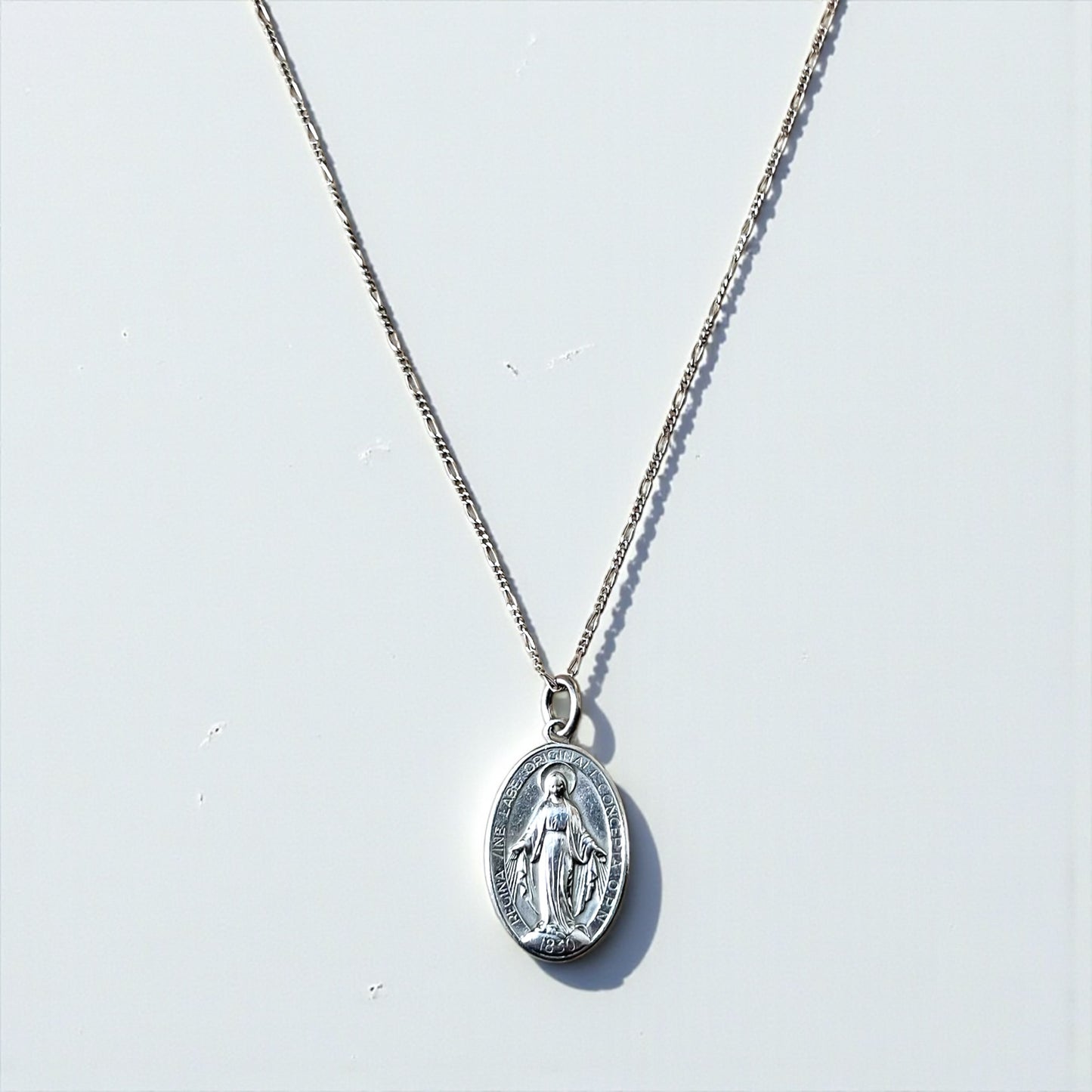 Italy Vintage Miraculous Medal Virgin Mary Necklace 聖母マリア オーバルコイン ネックレス シルバー 925 フィガロチェーン