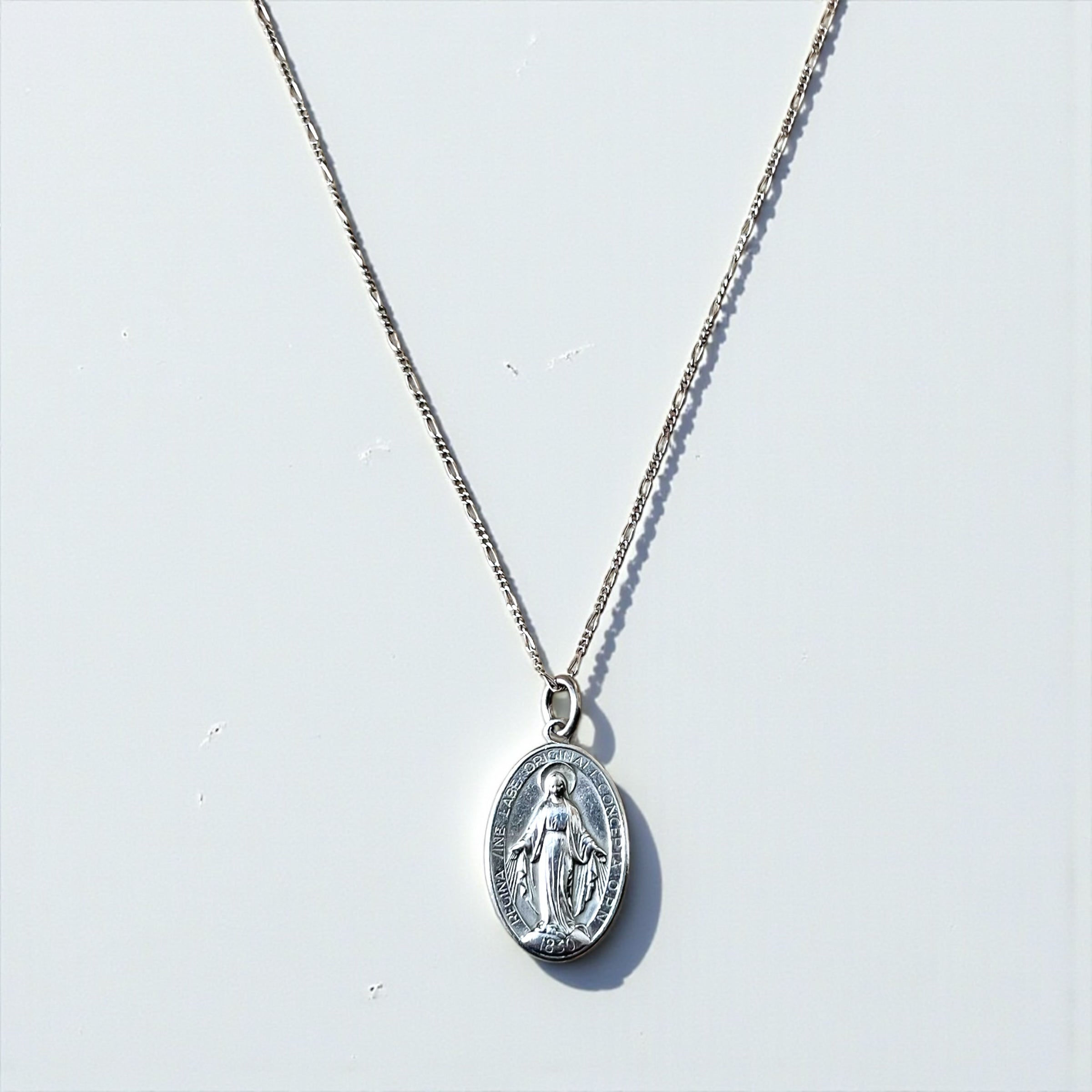Italy Vintage Miraculous Medal Virgin Mary Necklace 聖母マリア オーバルコイン ネックレス シルバー 925 フィガロチェーン