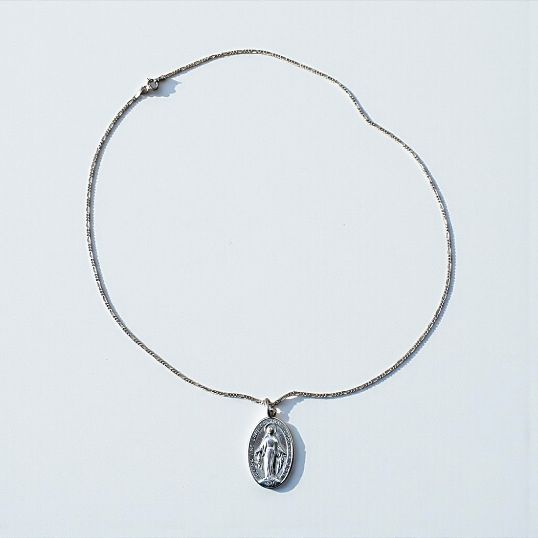 Italy Vintage Miraculous Medal Virgin Mary Necklace 聖母マリア オーバルコイン ネックレス シルバー 925 フィガロチェーン