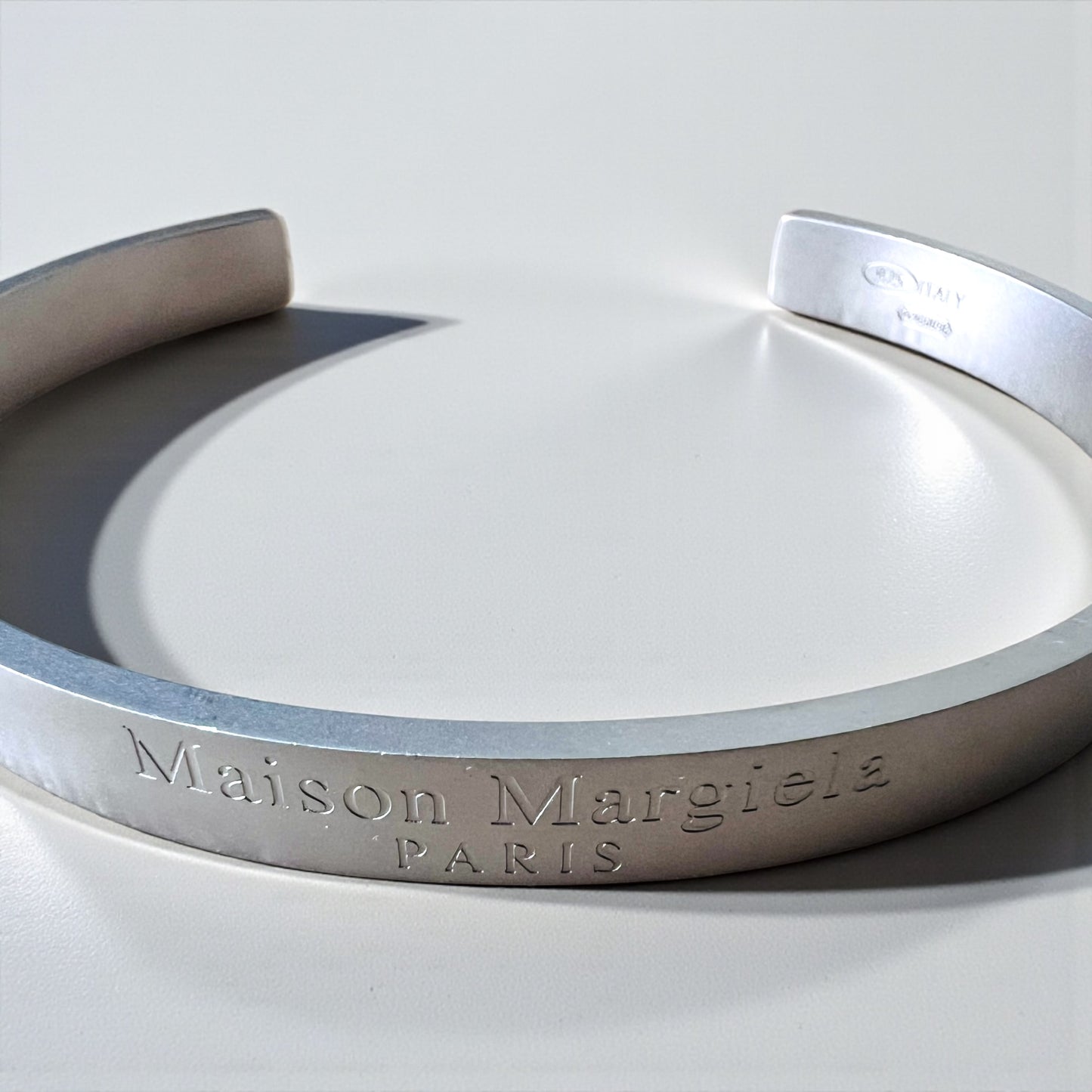 Maison Margiela バングル カフス ブレスレット シルバー SILVER 925 ロゴ イタリア製