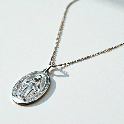 Italy Vintage Miraculous Medal Virgin Mary Necklace 聖母マリア オーバルコイン ネックレス シルバー 925 フィガロチェーン