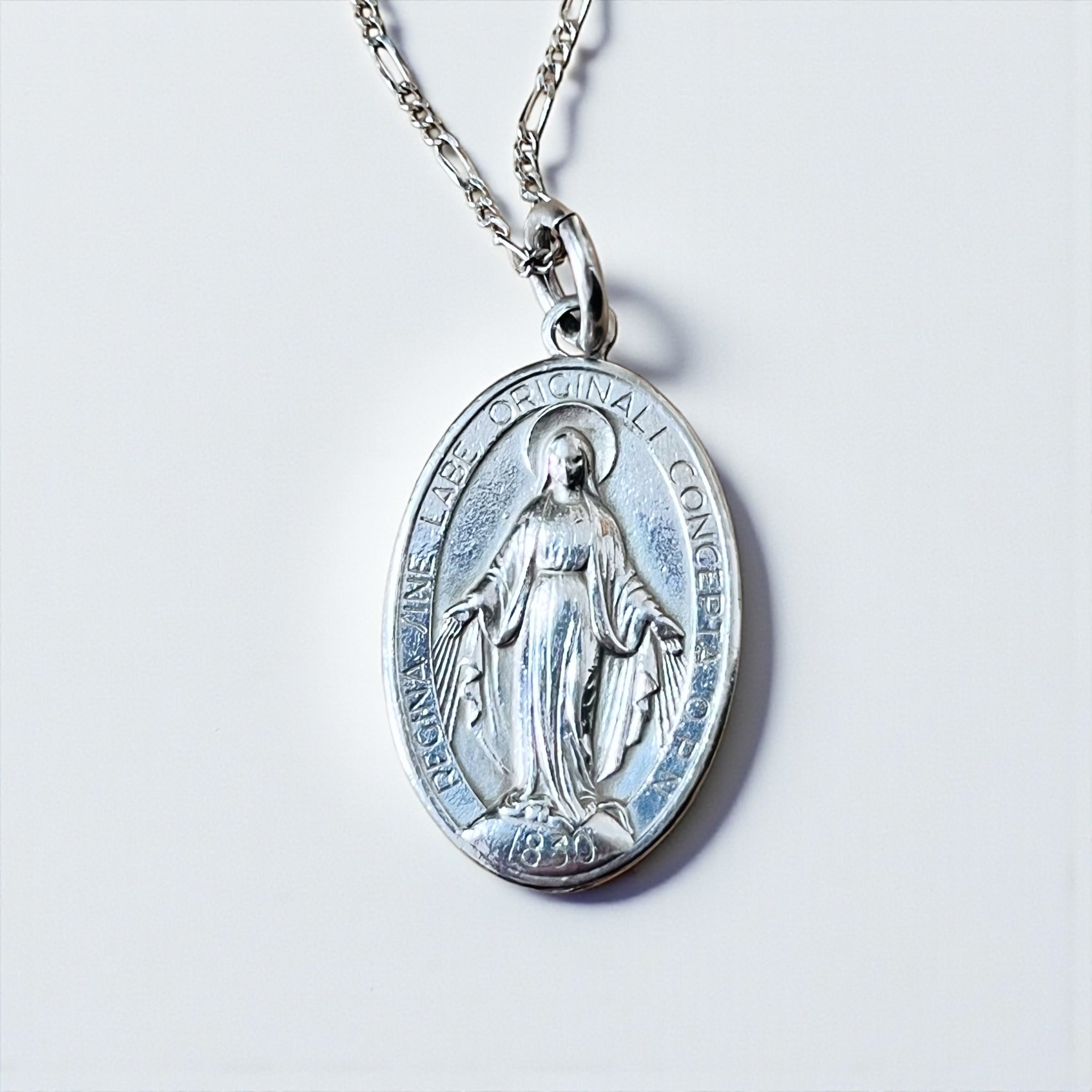 Italy Vintage Miraculous Medal Virgin Mary Necklace 聖母マリア オーバルコイン ネックレス シルバー 925 フィガロチェーン