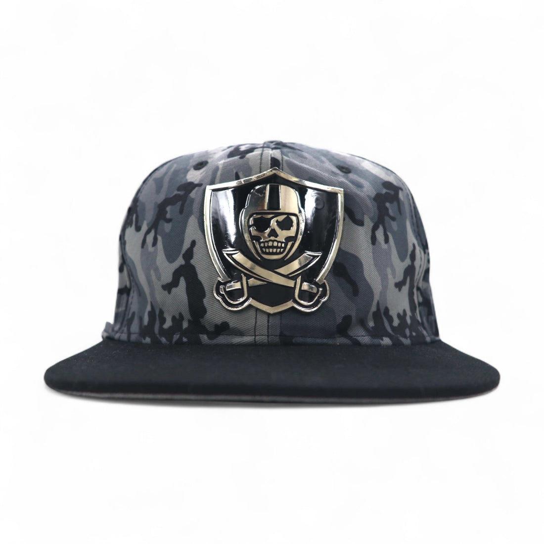 BLACK SUNDAY Snapback Baseball Cap FREE Black Camo Skull Plate