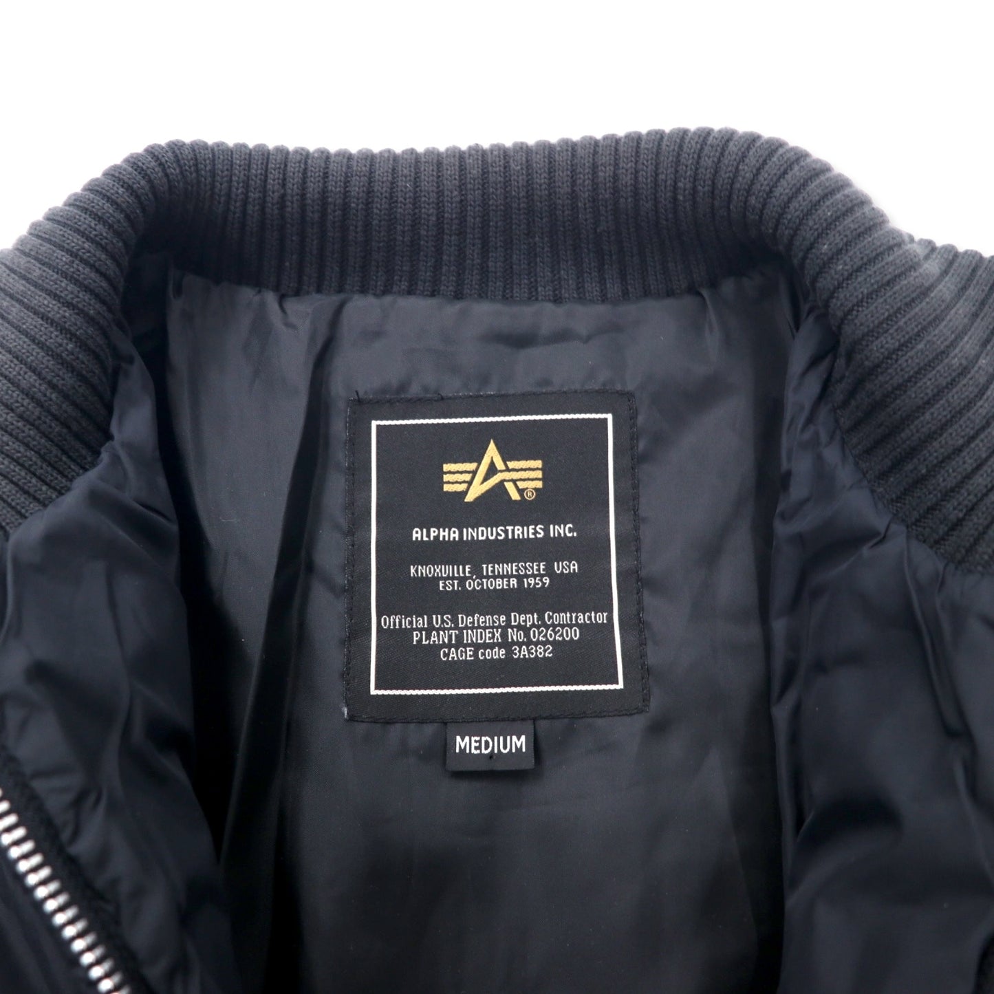 ALPHA INDUSTRIES INC. キルティング フライトジャケット 中綿 M ブラック ナイロン