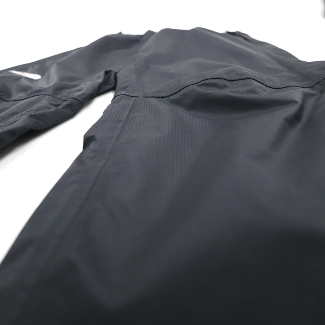 THE NORTH FACE HYVENT Waterproof Shell Pants, Size S, Black, Zippered Hem, and Slits