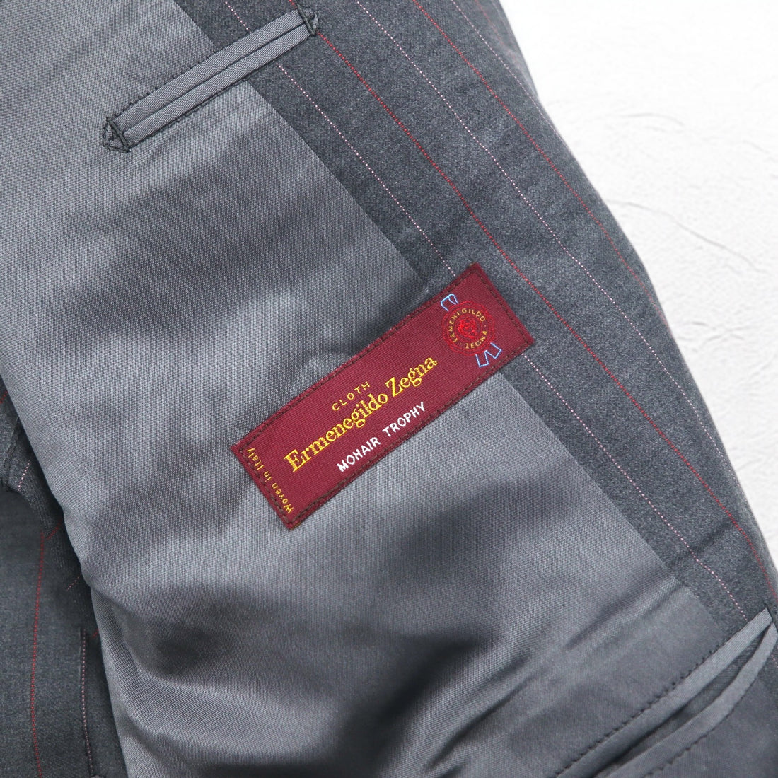 Ermenegildo Zegna Made in Italy 3B Suit Set L Grey Striped Wool