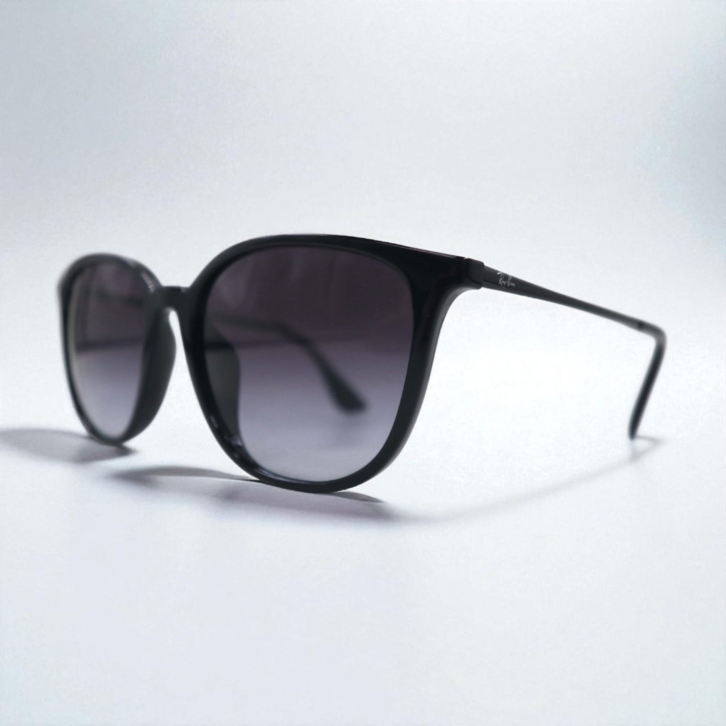 Ray-Ban ウェリントン サングラス ブラック グラデーション スクエア RB4348D 601/8G 57-18 145 3N 未使用品