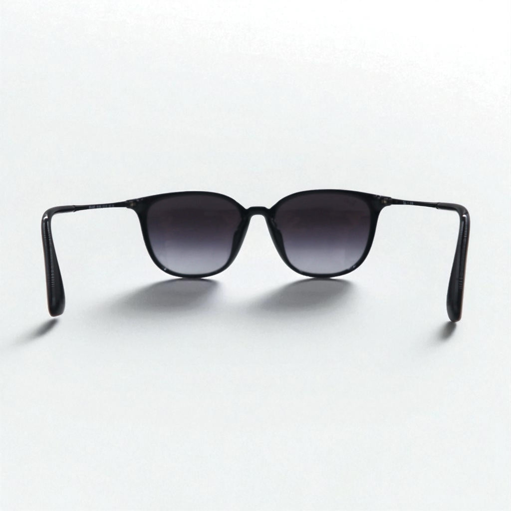 Ray-Ban Wellington Sunglasses, Black Gradient Square, RB4348D, 601/8G, 57-18, 145mm, 3N, Unused