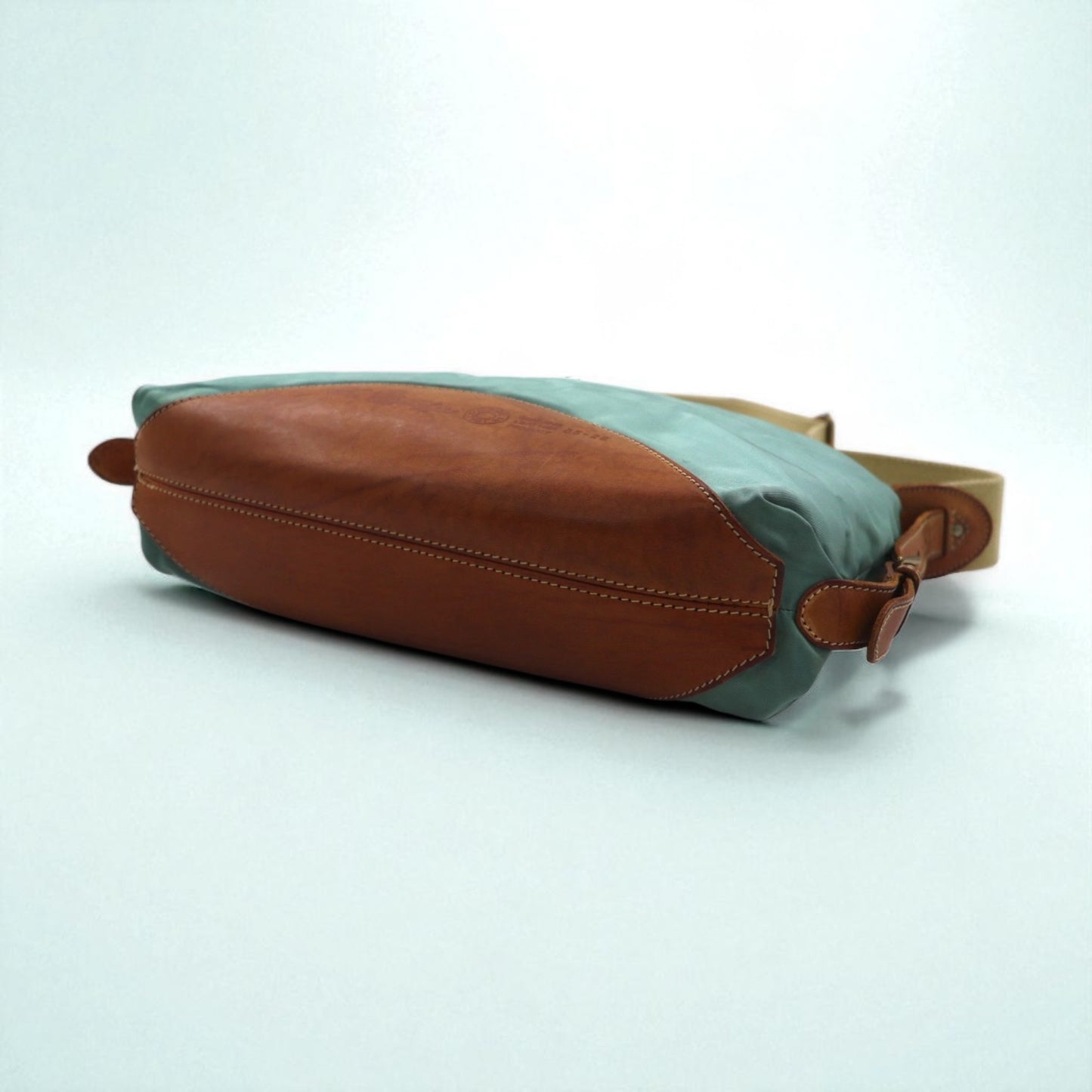 Felisi レザー切り替え ナイロン ショルダーバッグ ブルー 05-28 イタリア製