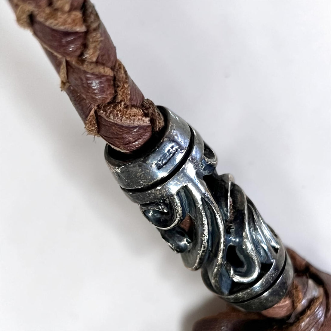 ALZUNI AZ950 Braided Leather Wallet Chain Brown Silver-Tone Chain Double Clasp Tassel Biker Style