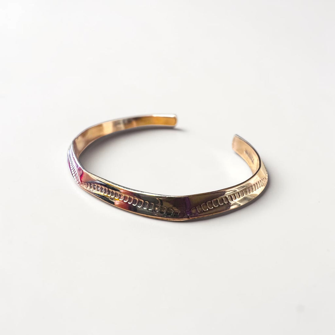 Navajo Indian Jewelry ナバホ族 インディアンジュエリー バングル カフ ゴールド スタンプワーク 12KGF